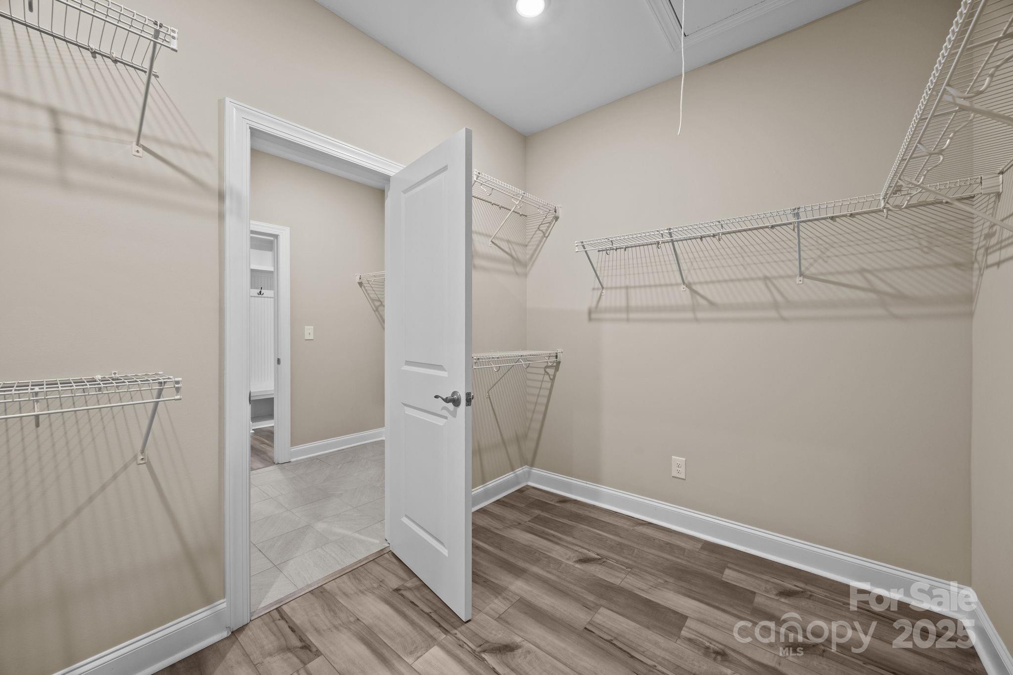 5240 Birchhill Road Property Photo 25