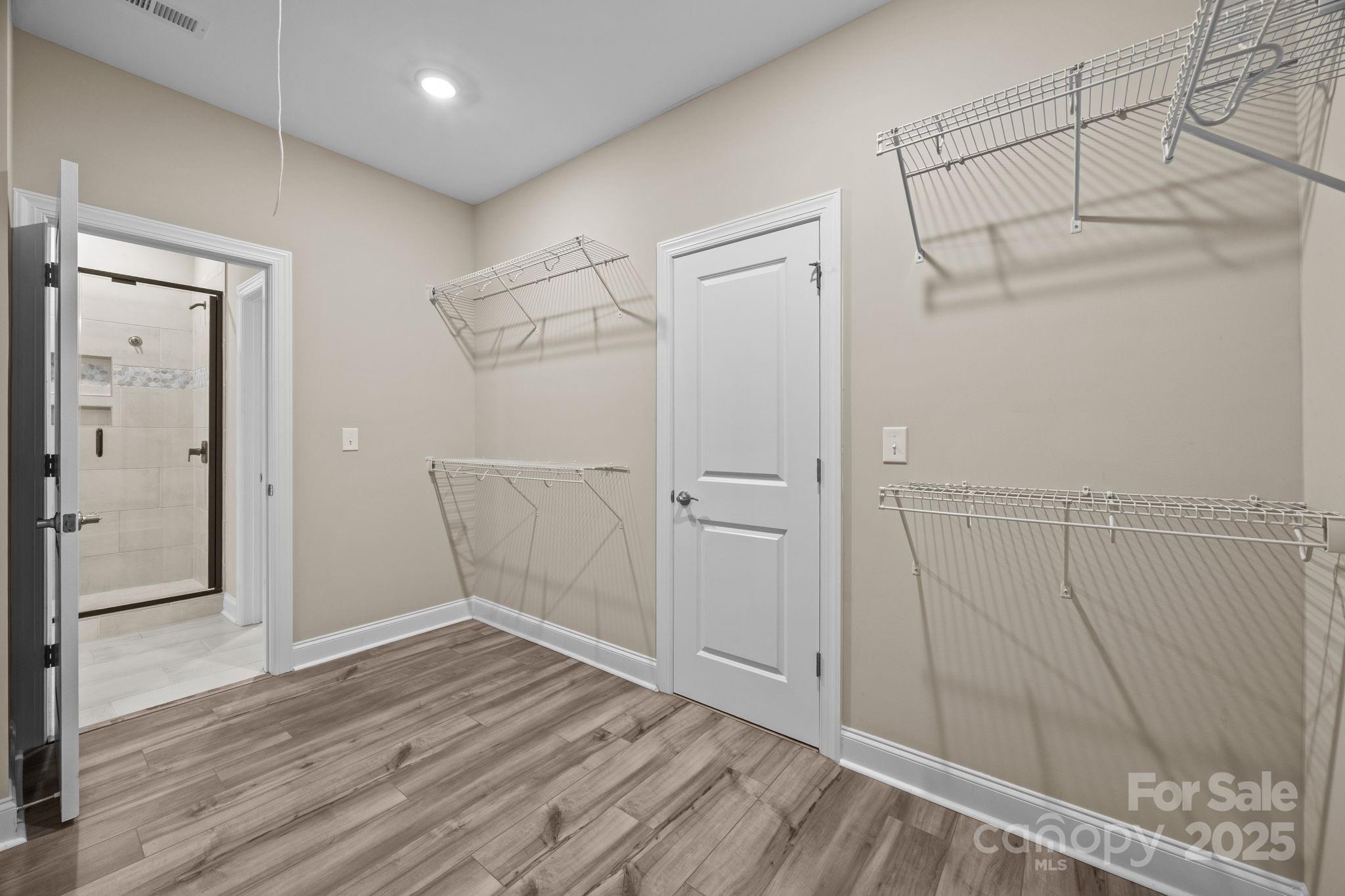 5240 Birchhill Road Property Photo 26