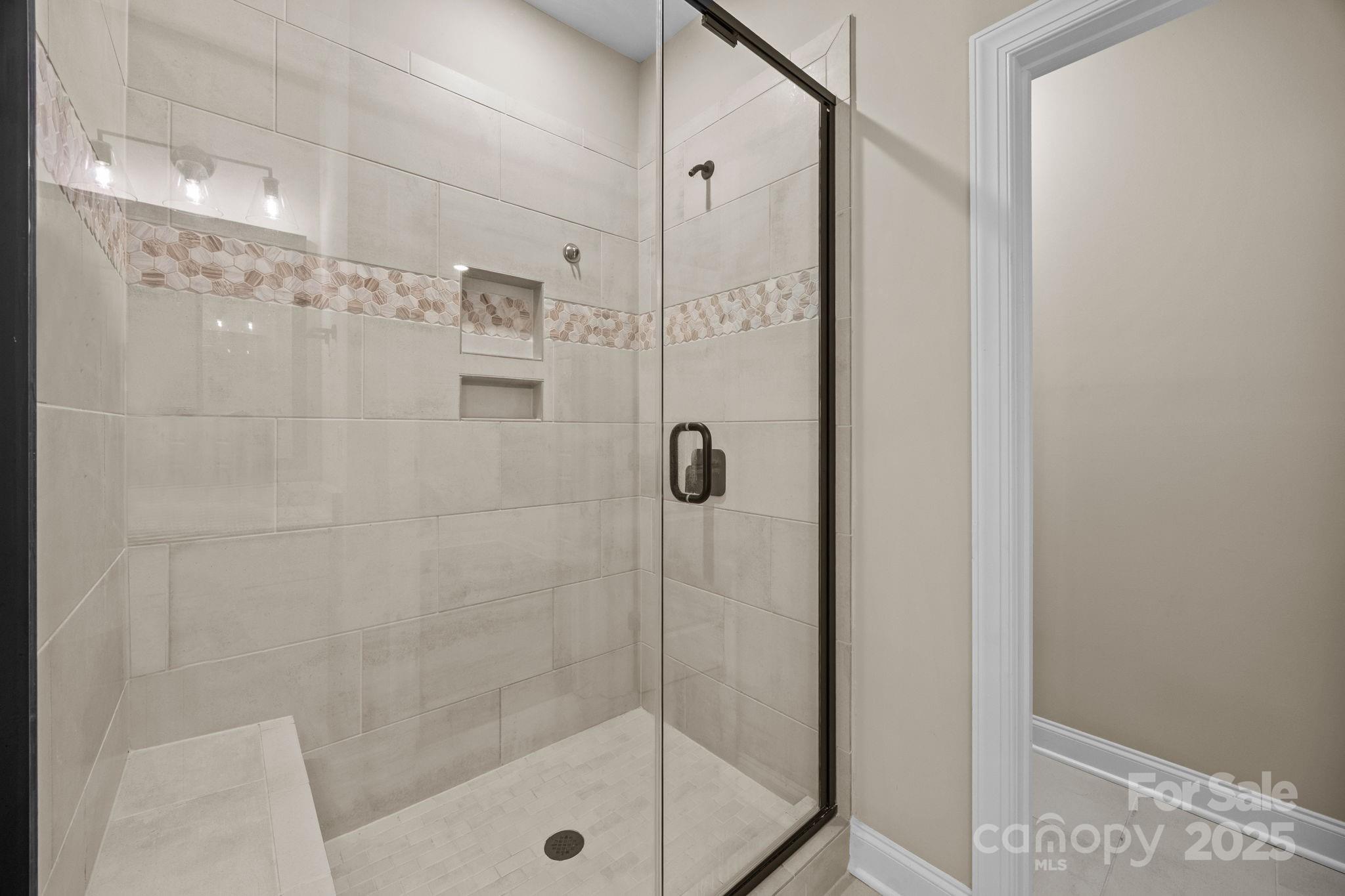 5240 Birchhill Road Property Photo 27