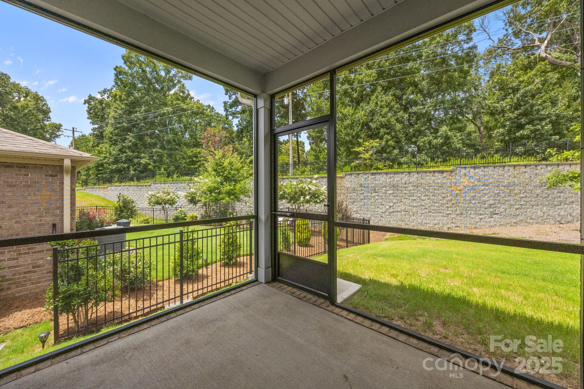 5240 Birchhill Road Property Photo 43