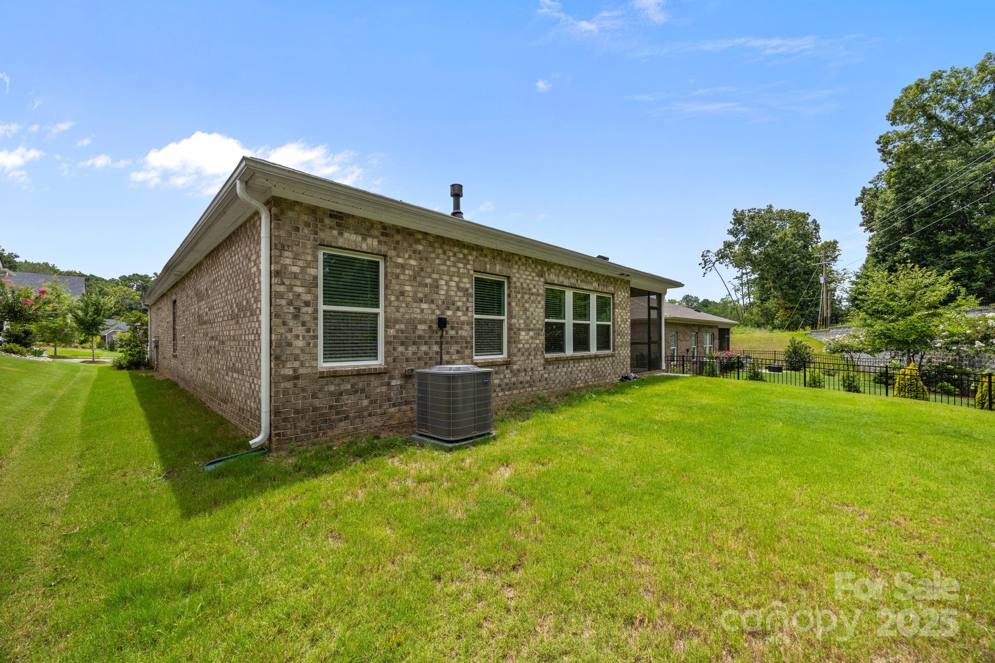 5240 Birchhill Road Property Photo 46