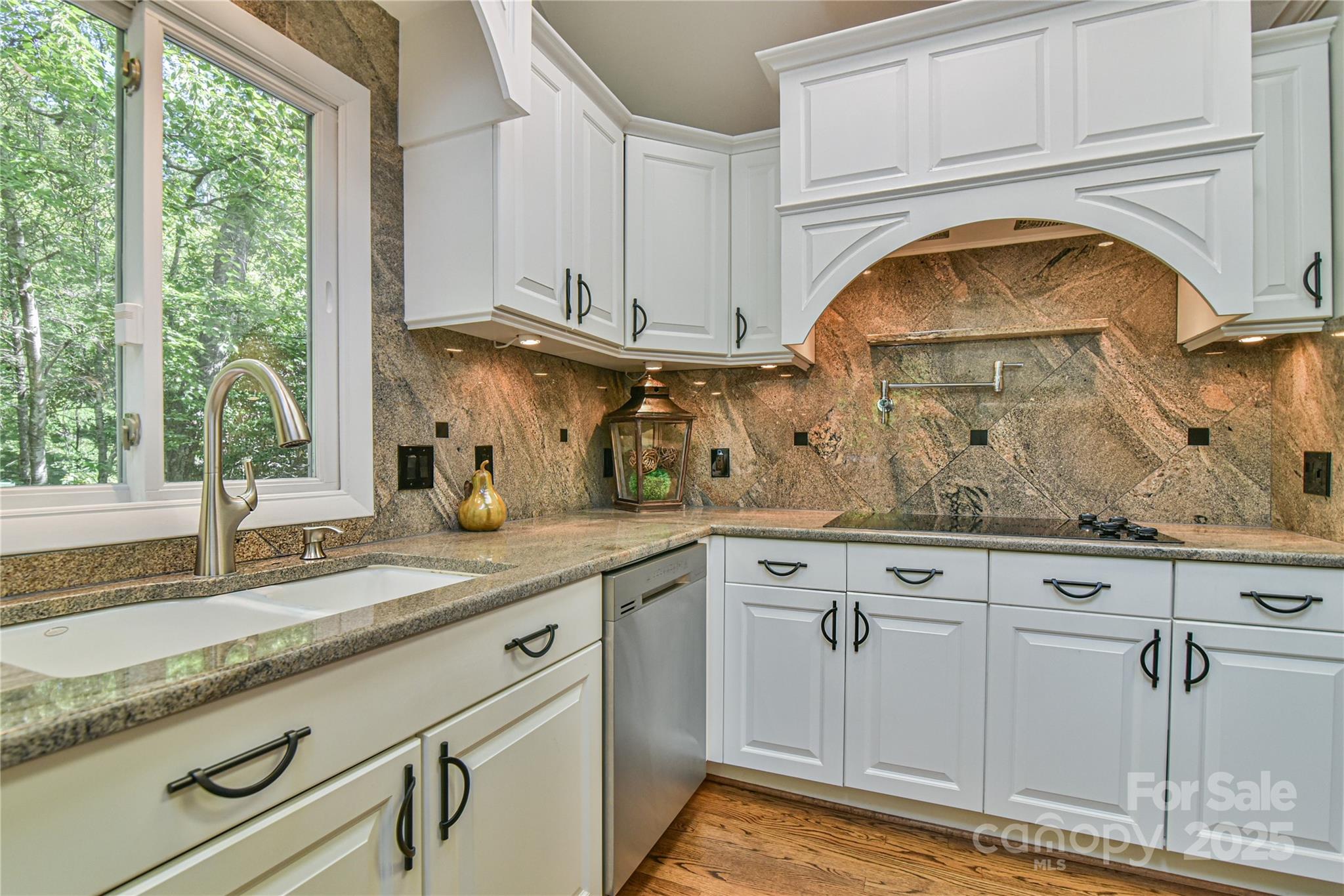 409 North Fork Road Property Photo 6