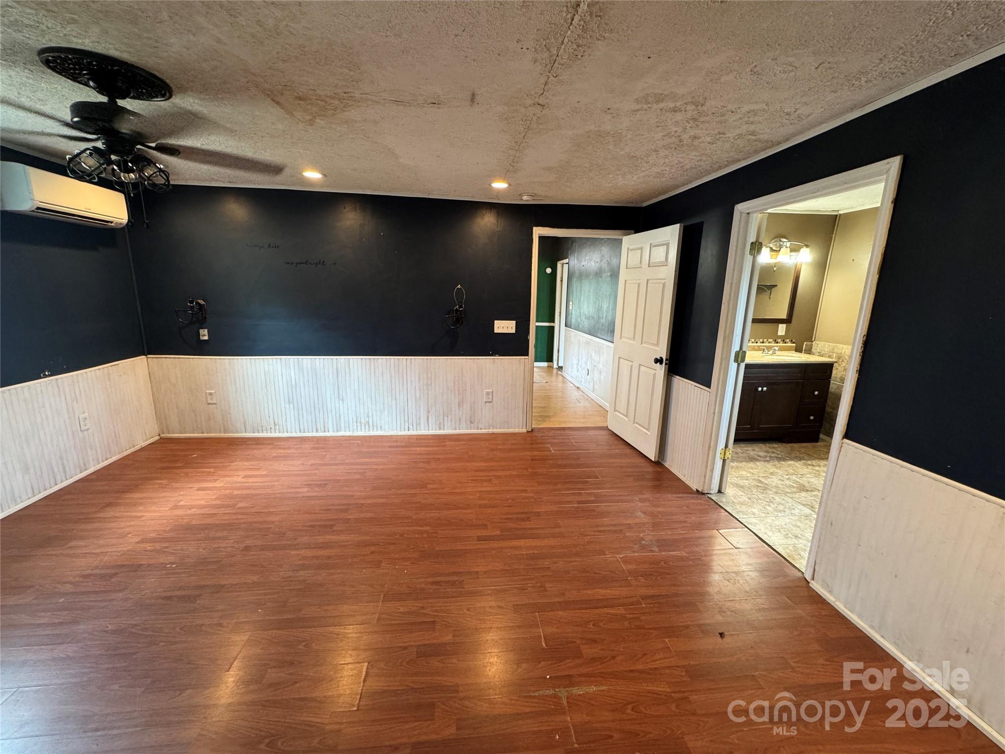2743 Mccraw Road Property Photo 9