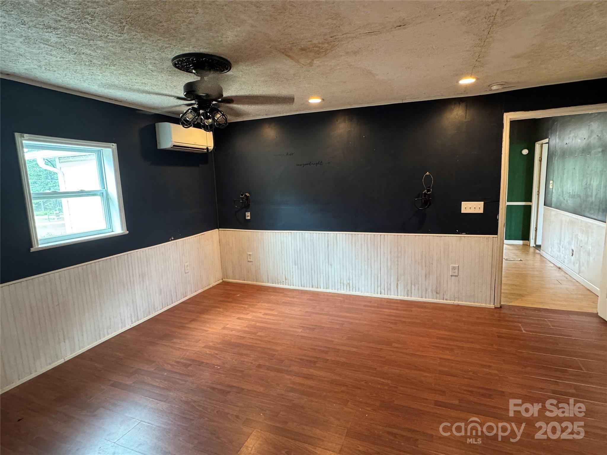 2743 Mccraw Road Property Photo 10