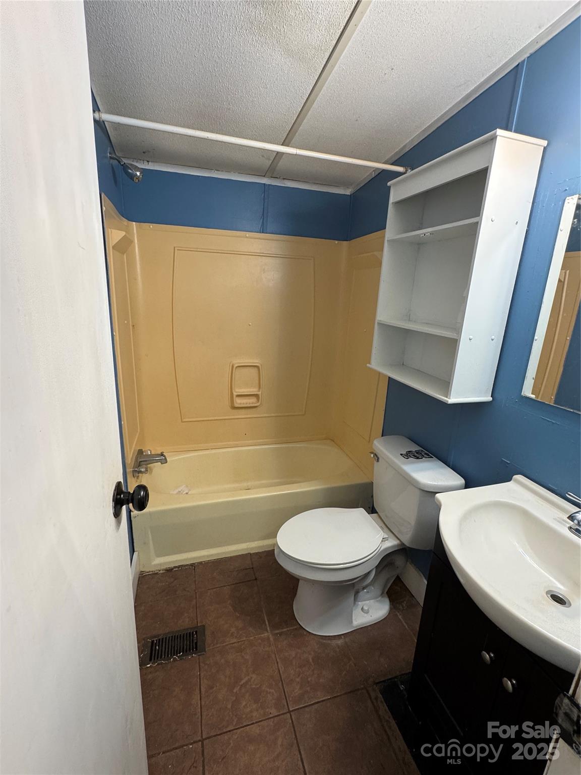 2743 Mccraw Road Property Photo 25