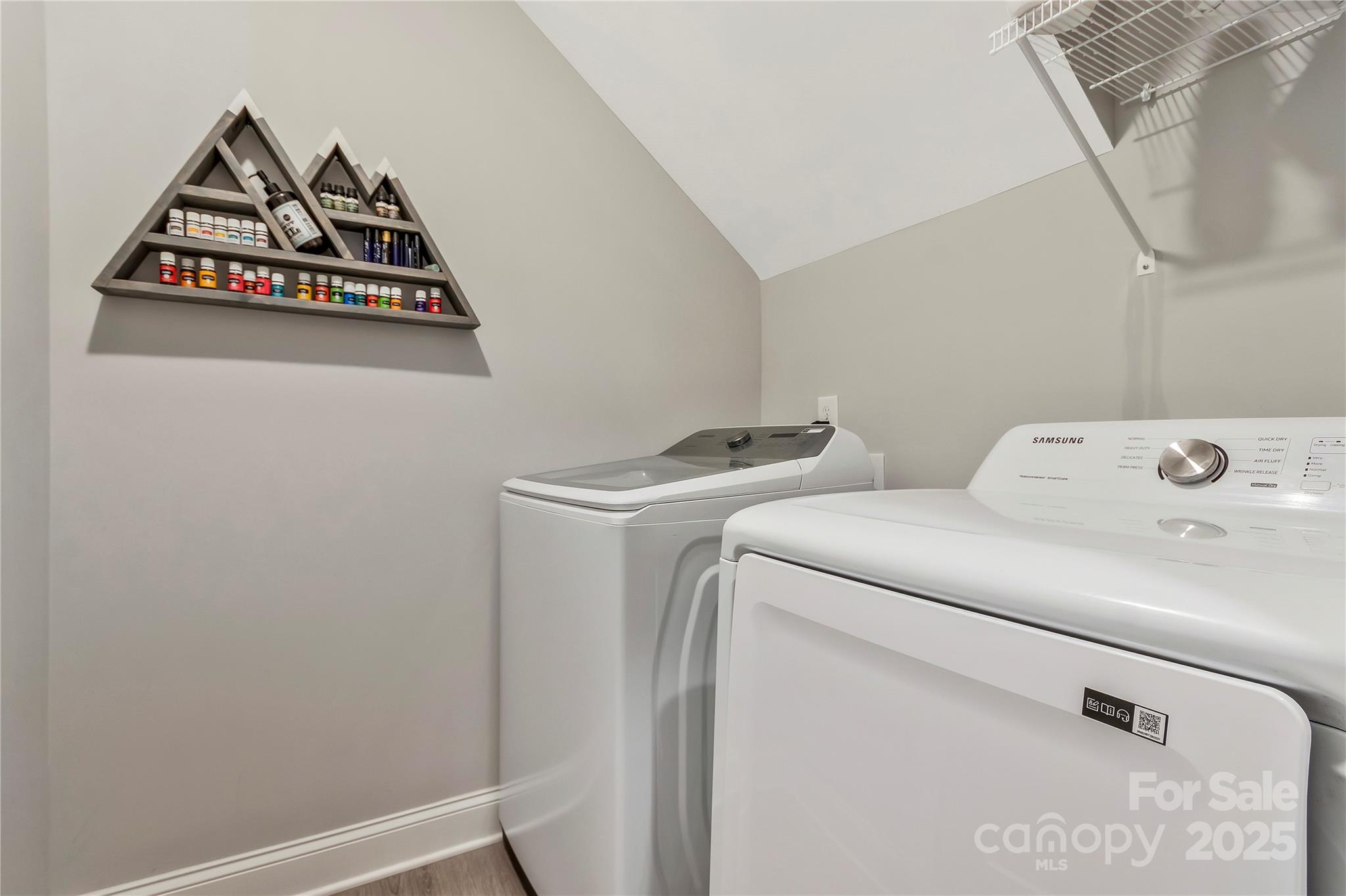 2119 Smith Road Property Photo 18