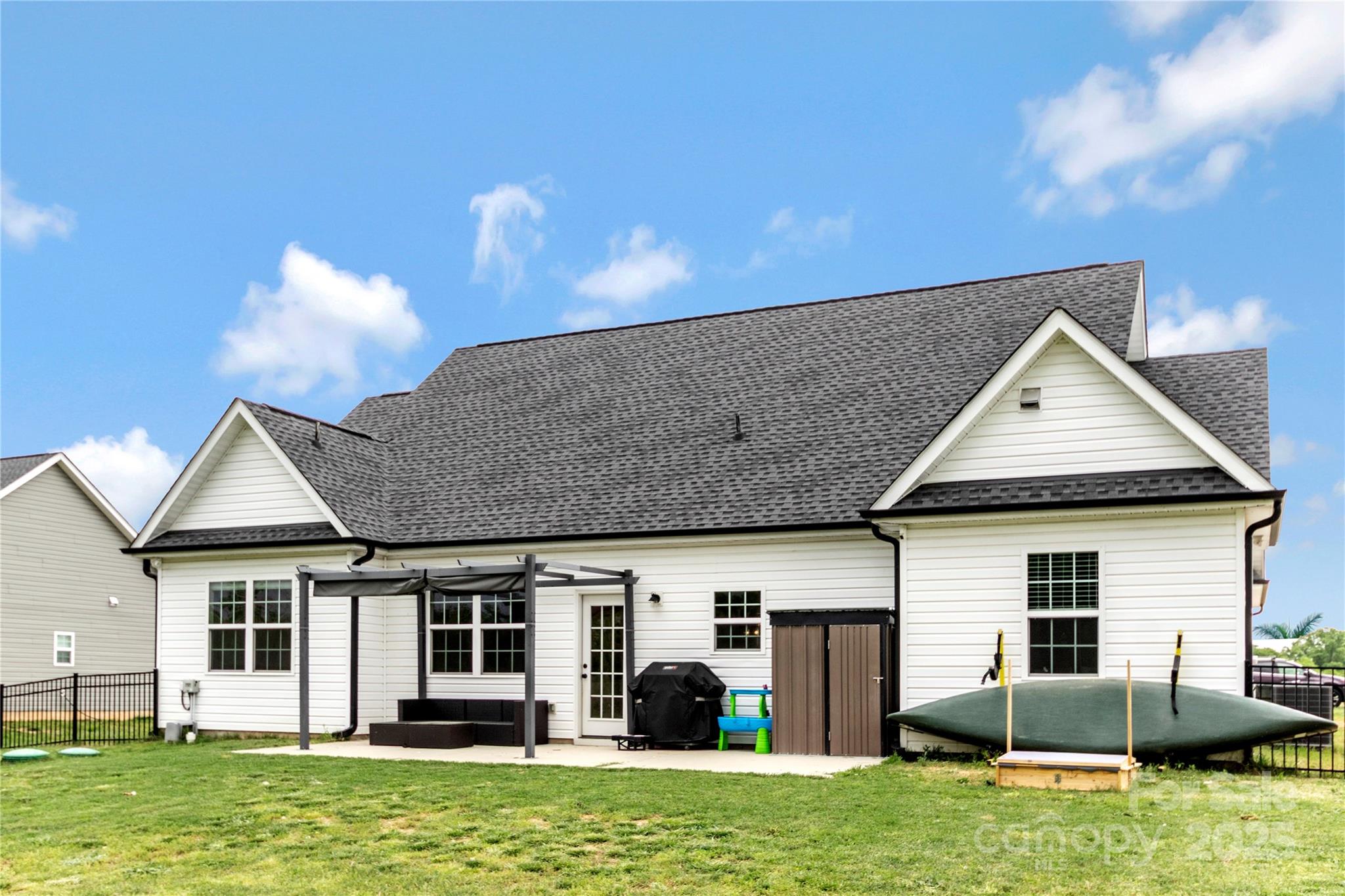 2119 Smith Road Property Photo 24