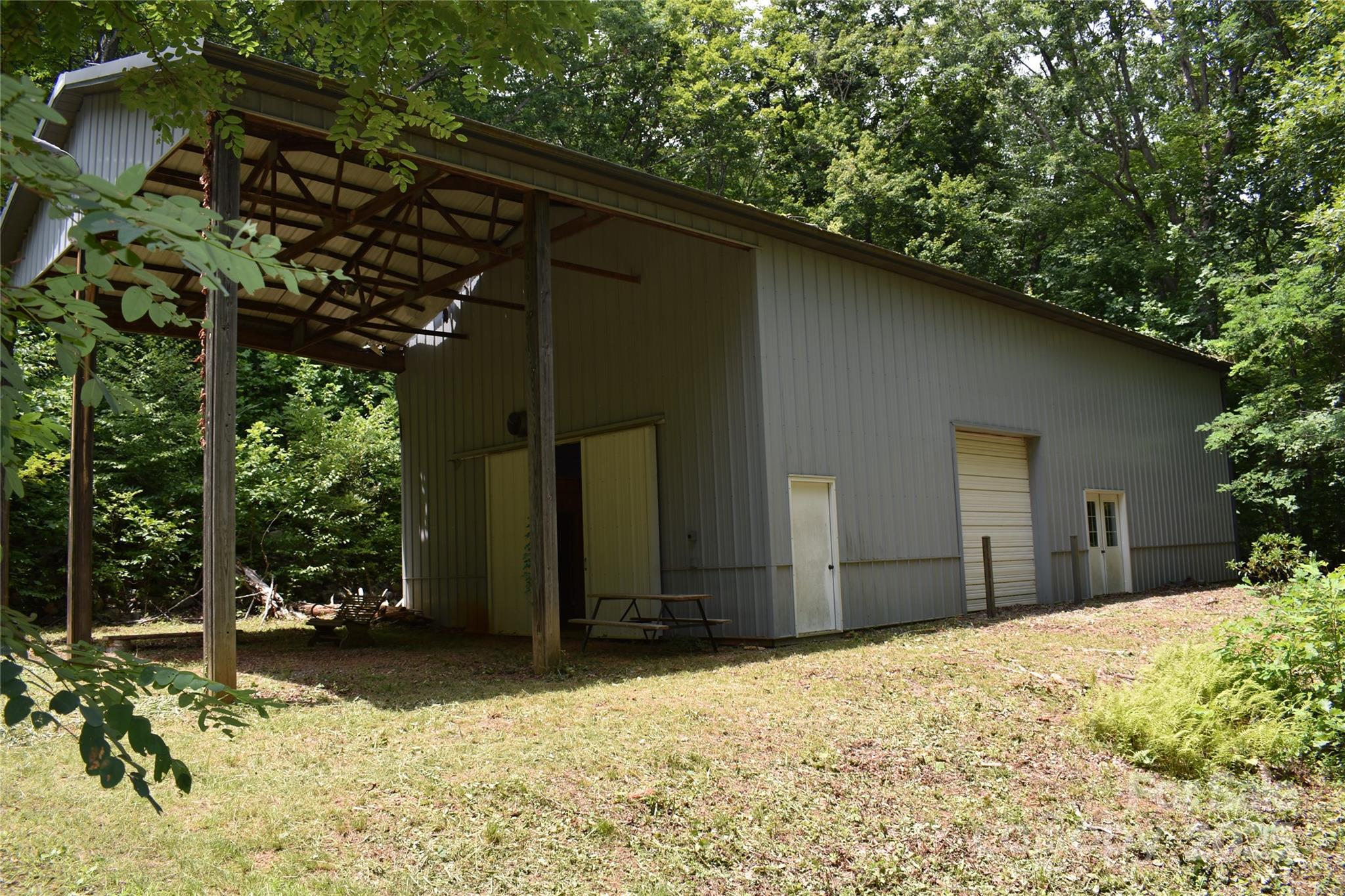 50 Firefly Springs Lane Property Photo 3