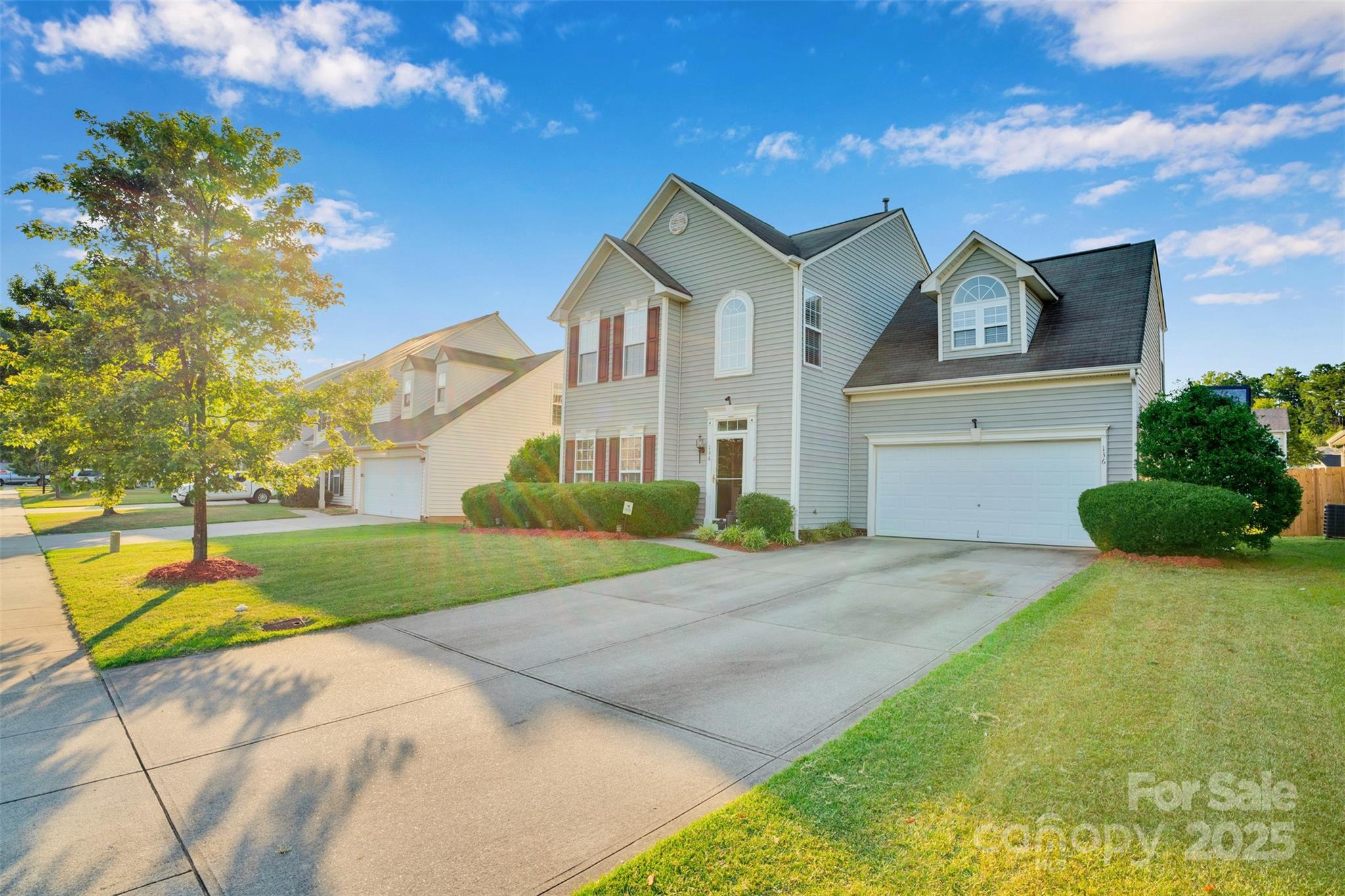 136 Crestwood Drive Property Photo 3