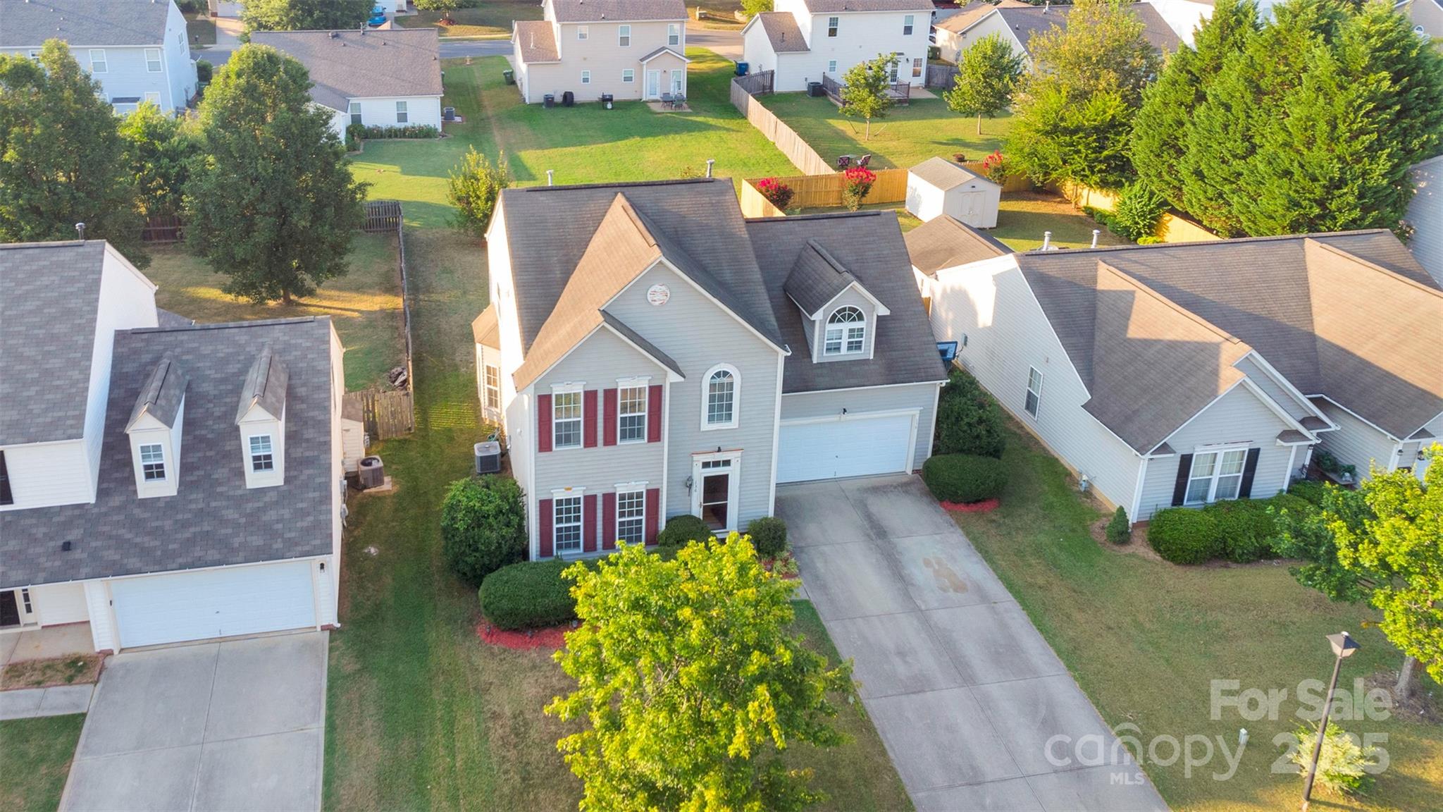 136 Crestwood Drive Property Photo 5