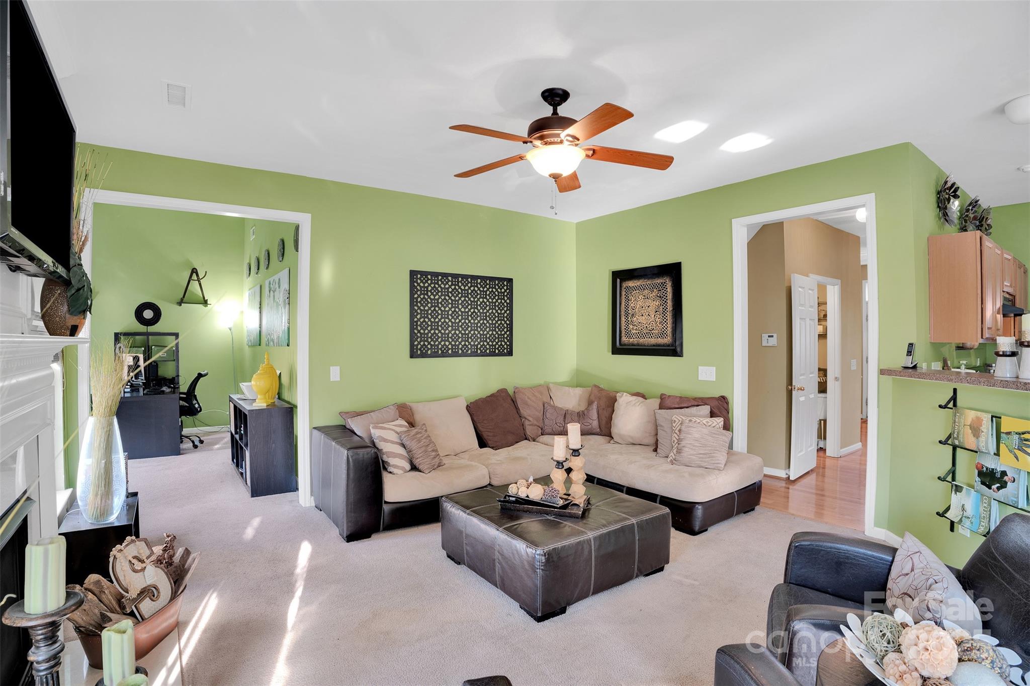 136 Crestwood Drive Property Photo 13