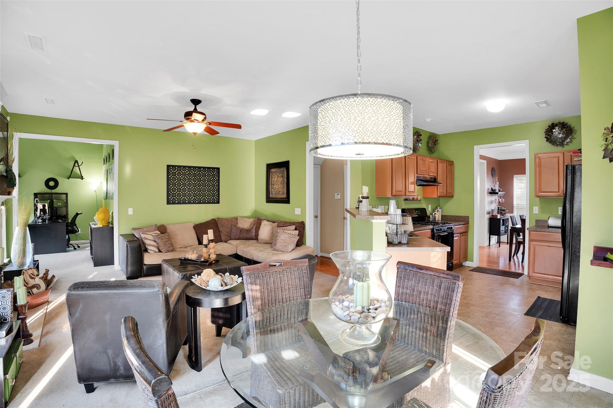 136 Crestwood Drive Property Photo 16