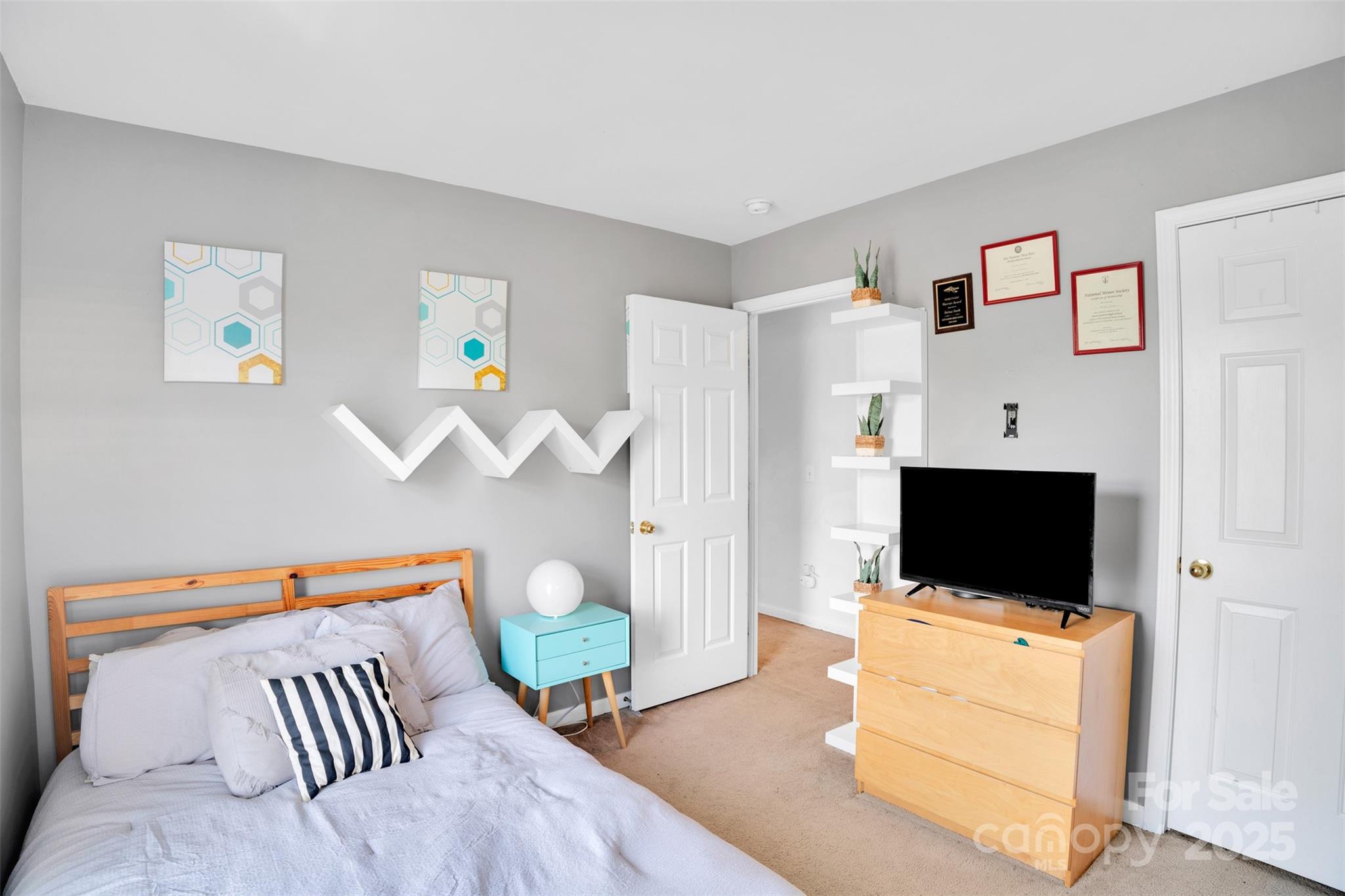 136 Crestwood Drive Property Photo 26