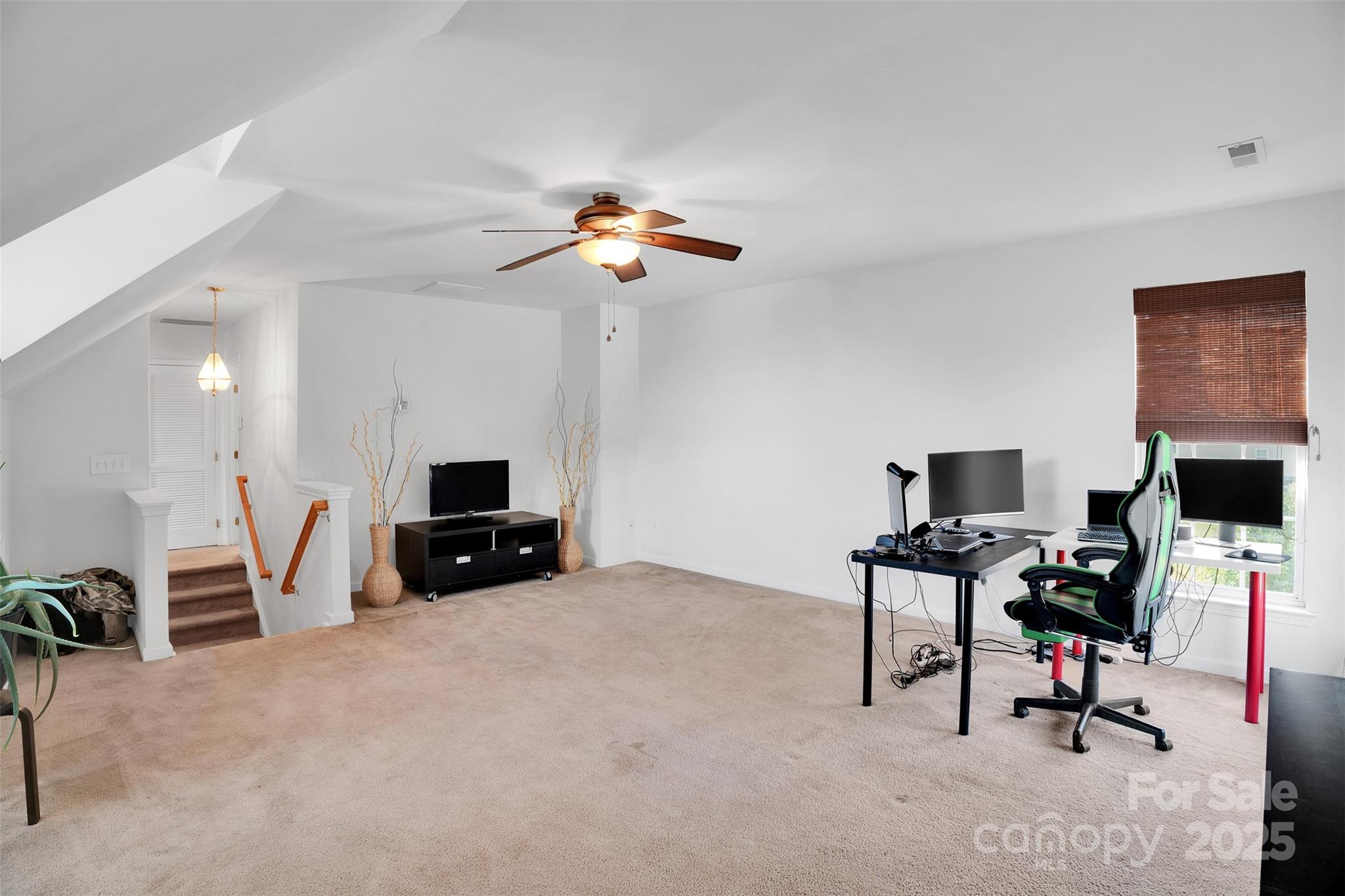 136 Crestwood Drive Property Photo 31