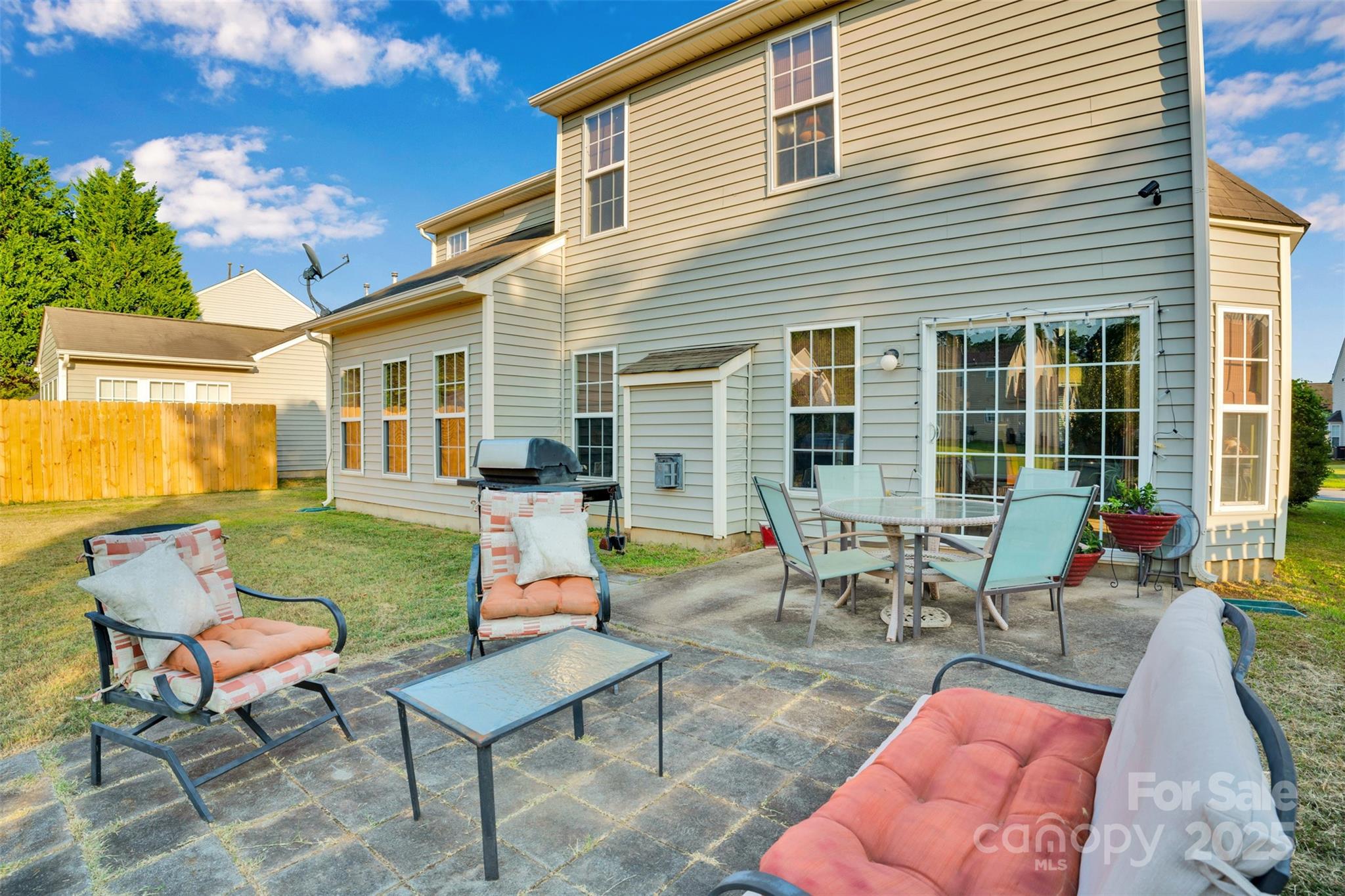 136 Crestwood Drive Property Photo 33