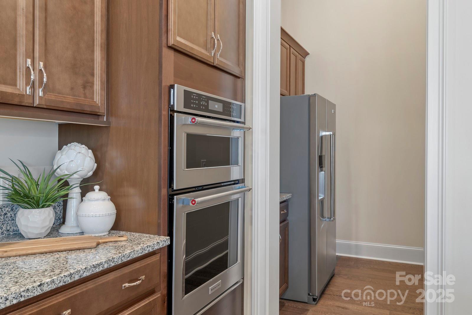 406 Turtleback Ridge Property Photo 18