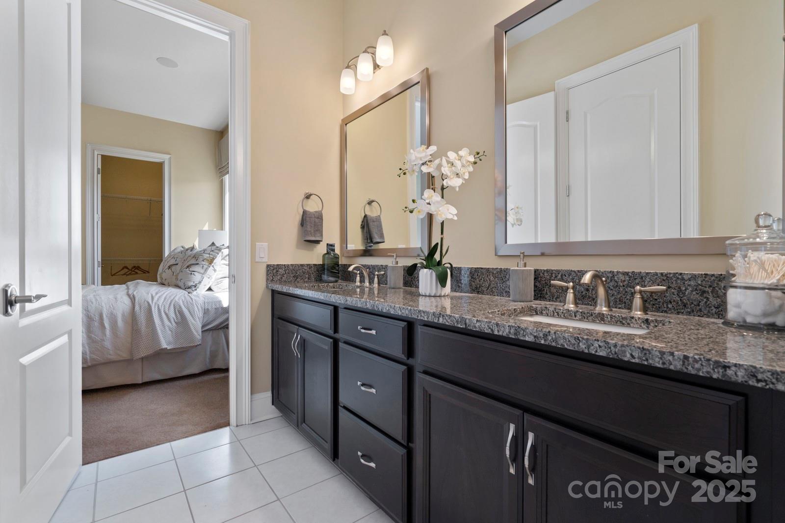406 Turtleback Ridge Property Photo 30
