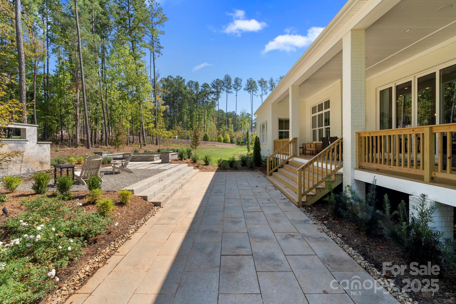 406 Turtleback Ridge Property Photo 43