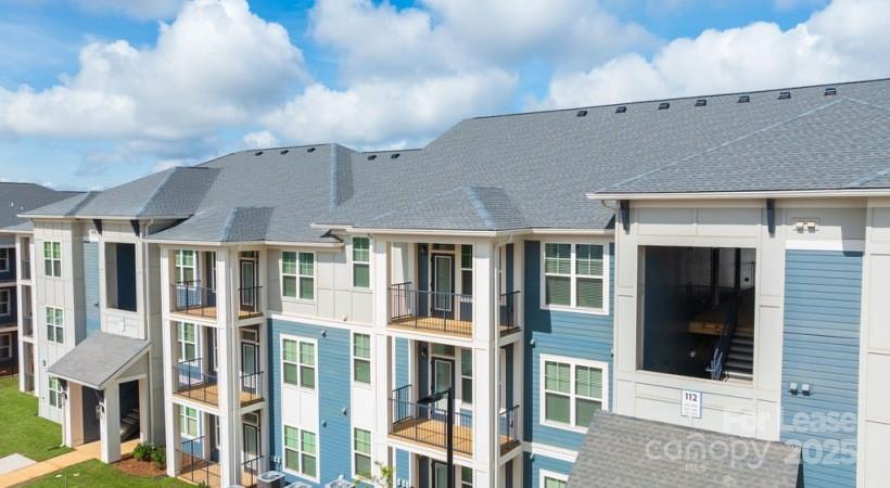 104 Herrings Green Loop B1 Property Photo 1