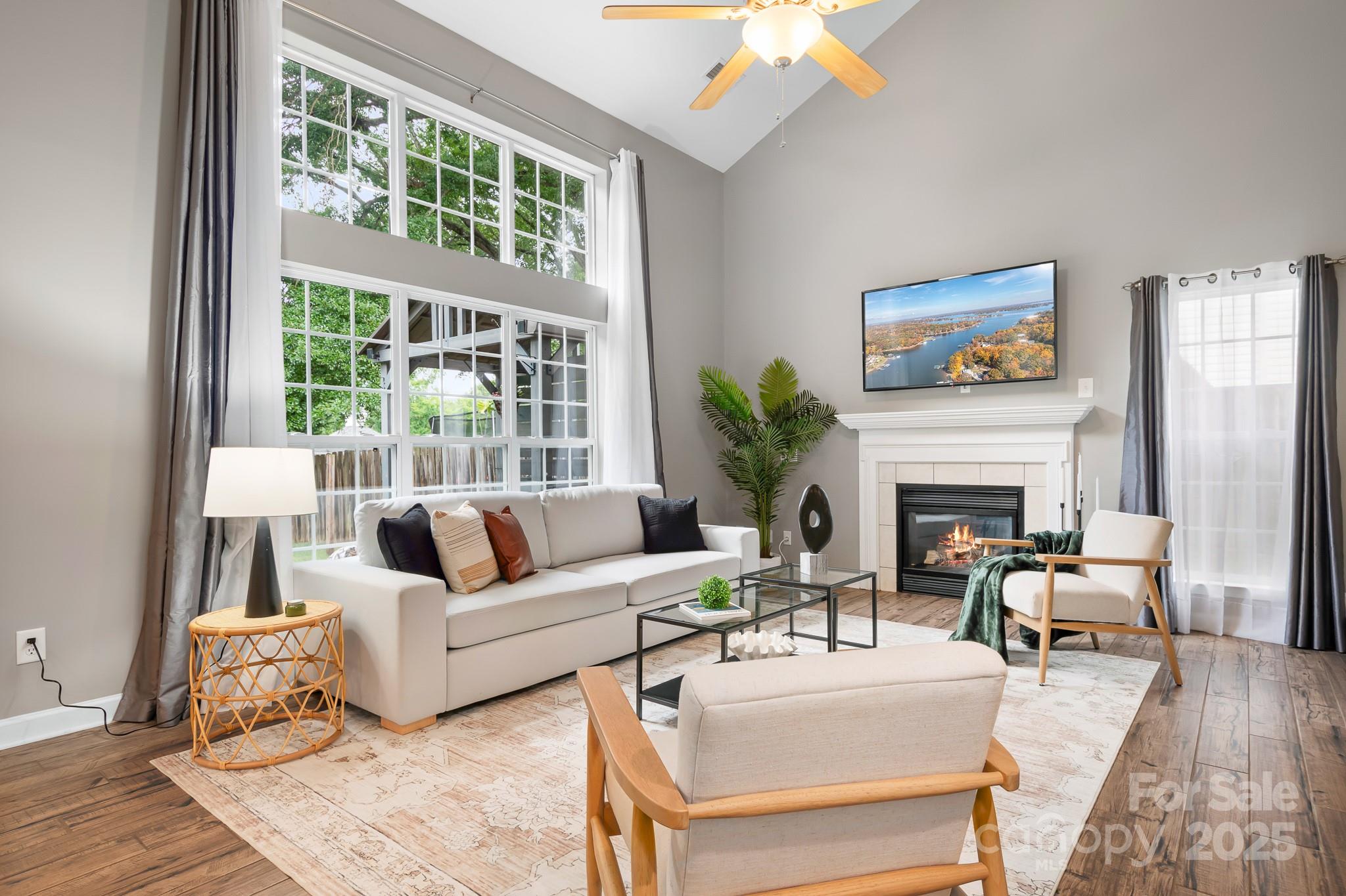 12501 Vantage Point Lane Property Photo 13