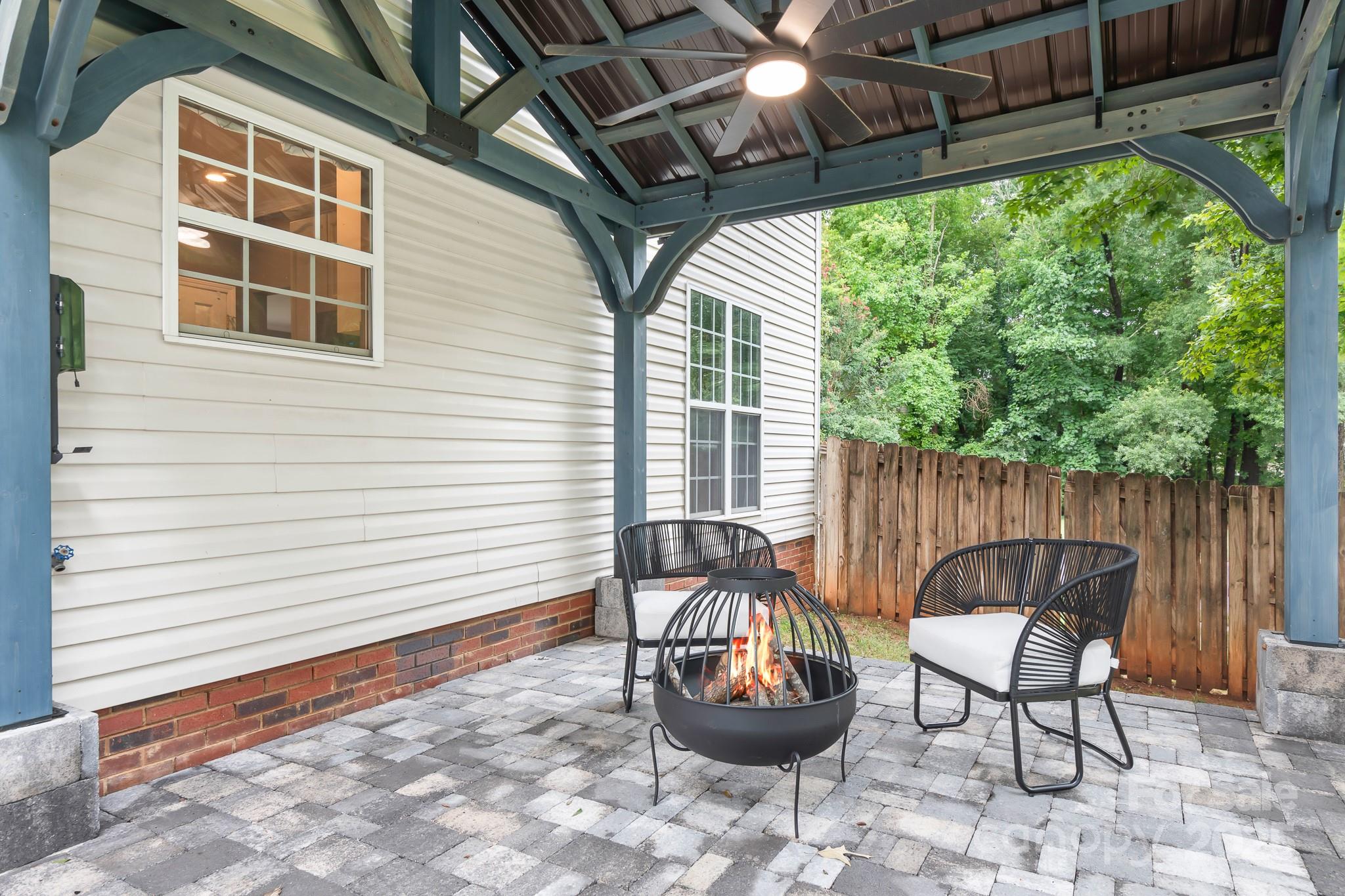 12501 Vantage Point Lane Property Photo 30