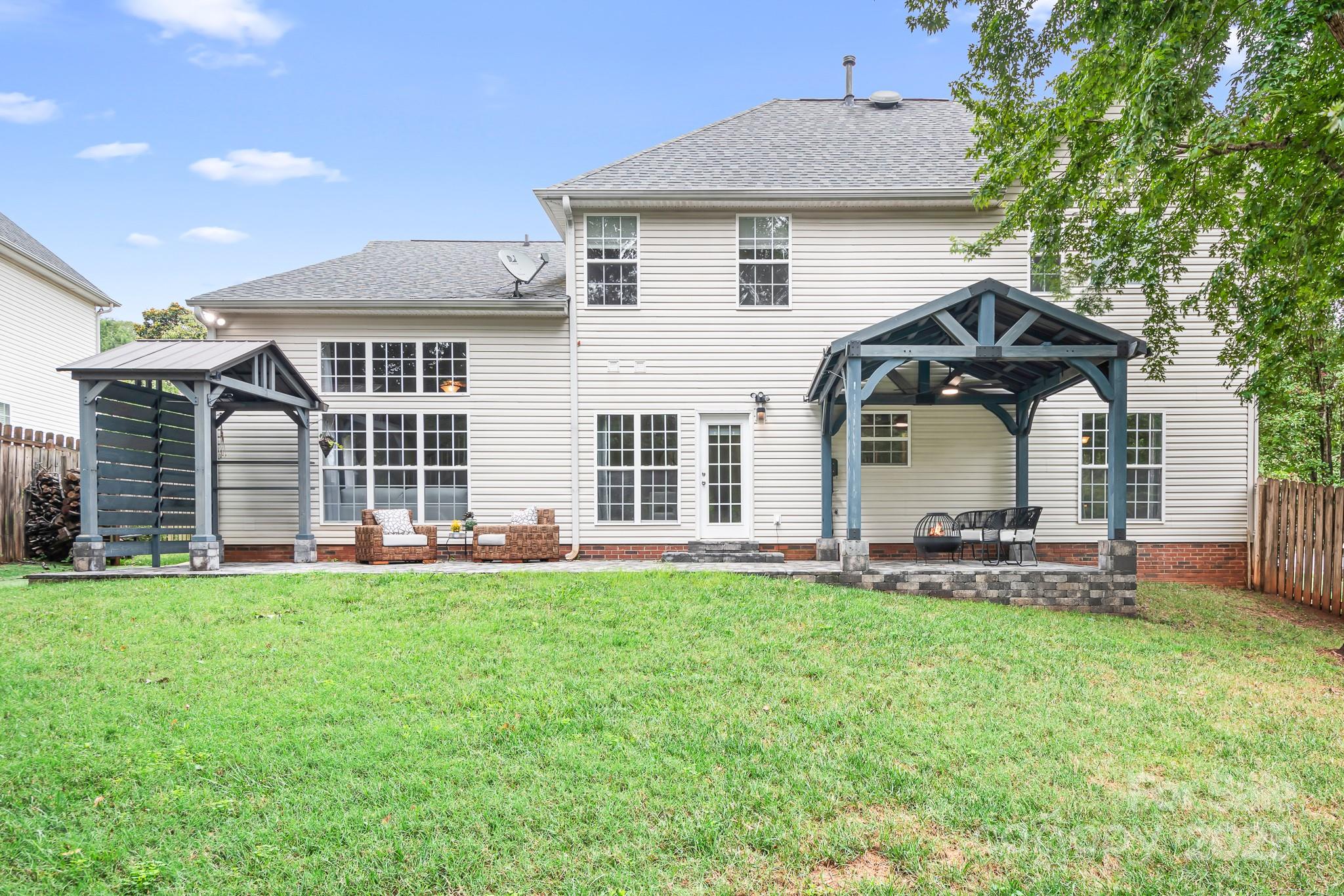 12501 Vantage Point Lane Property Photo 31