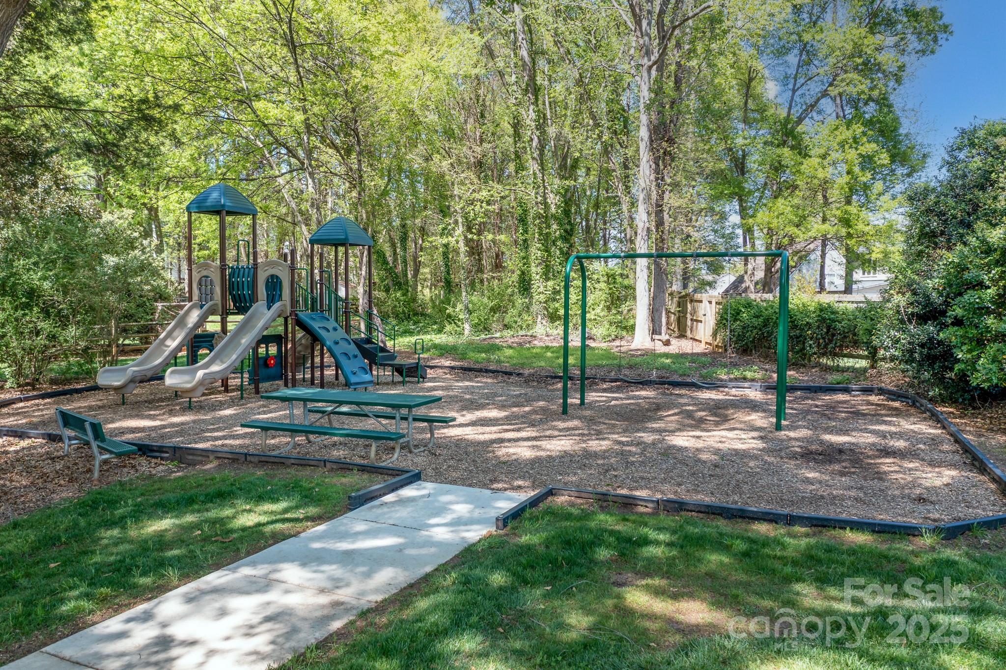 12501 Vantage Point Lane Property Photo 36