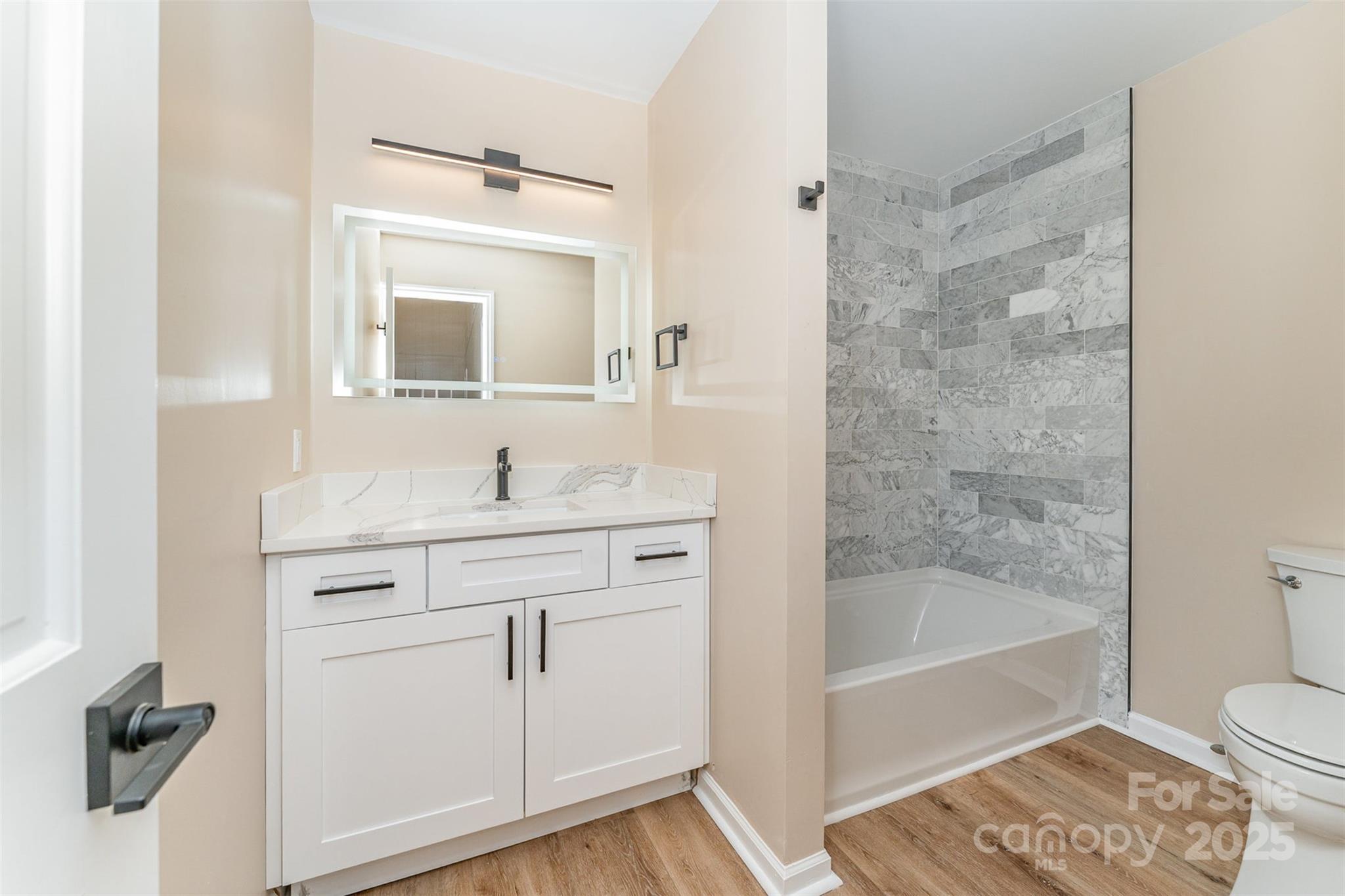 141 Sunrise Point Property Photo 16