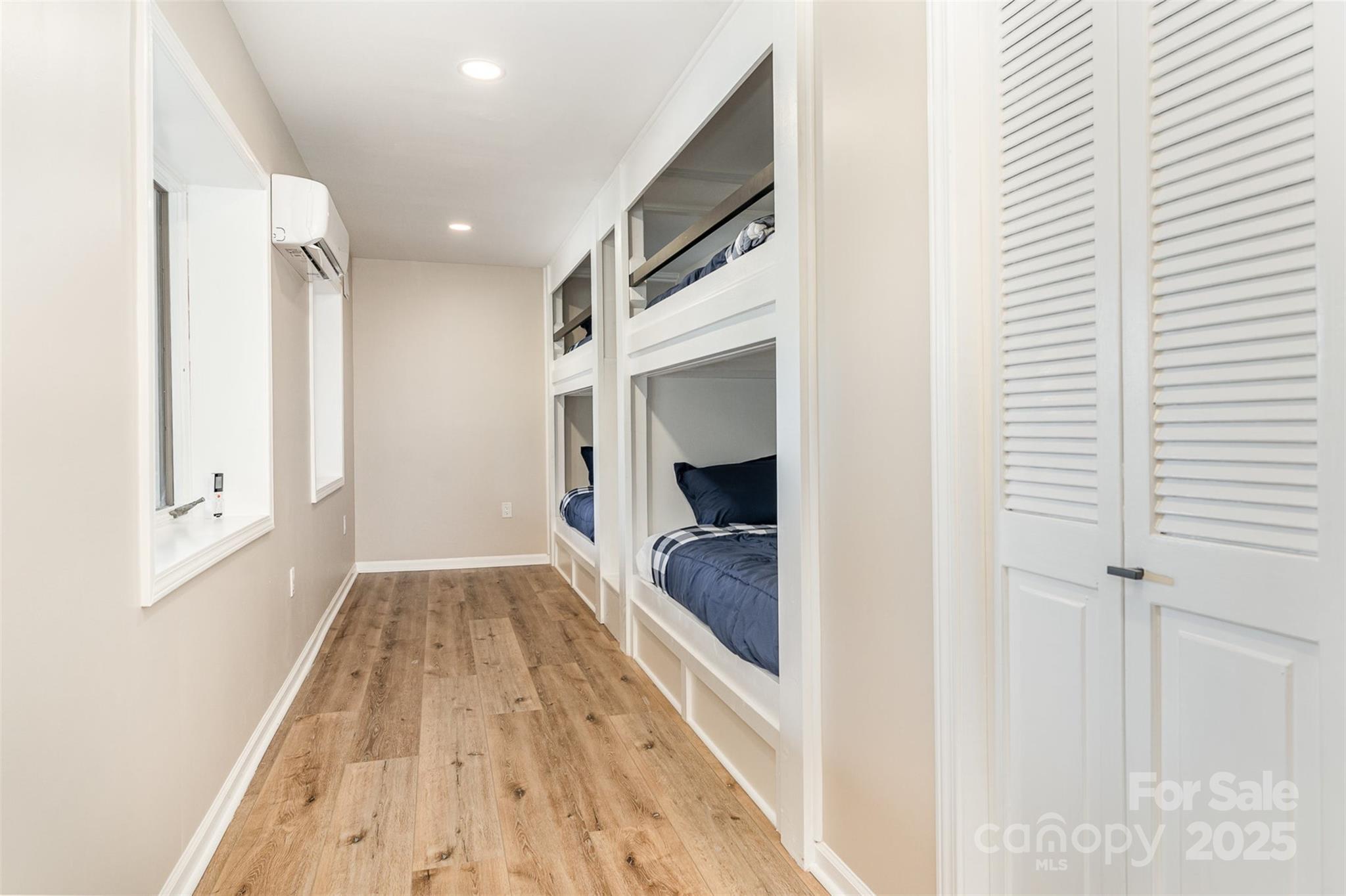 141 Sunrise Point Property Photo 18