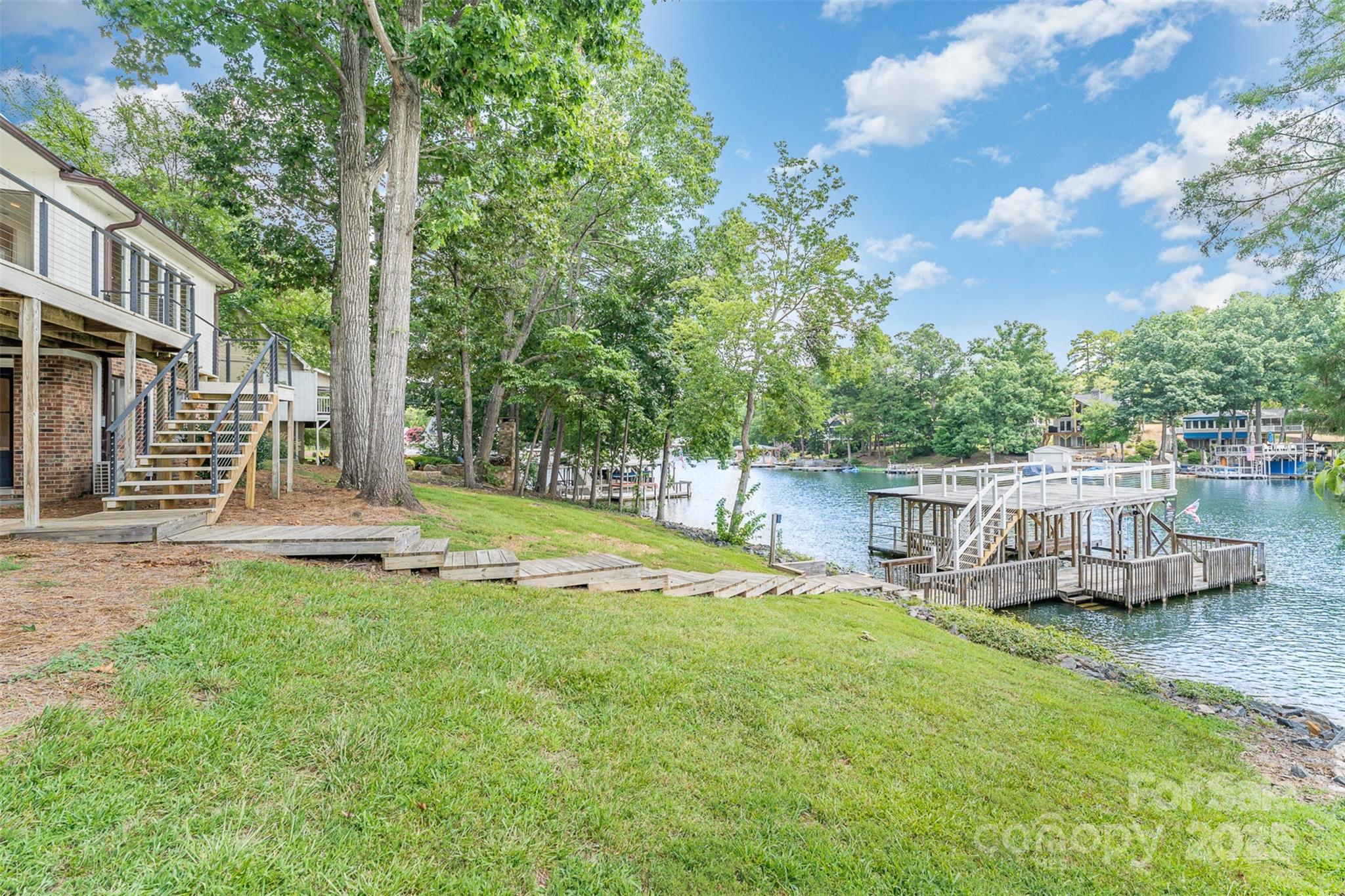 141 Sunrise Point Property Photo 30