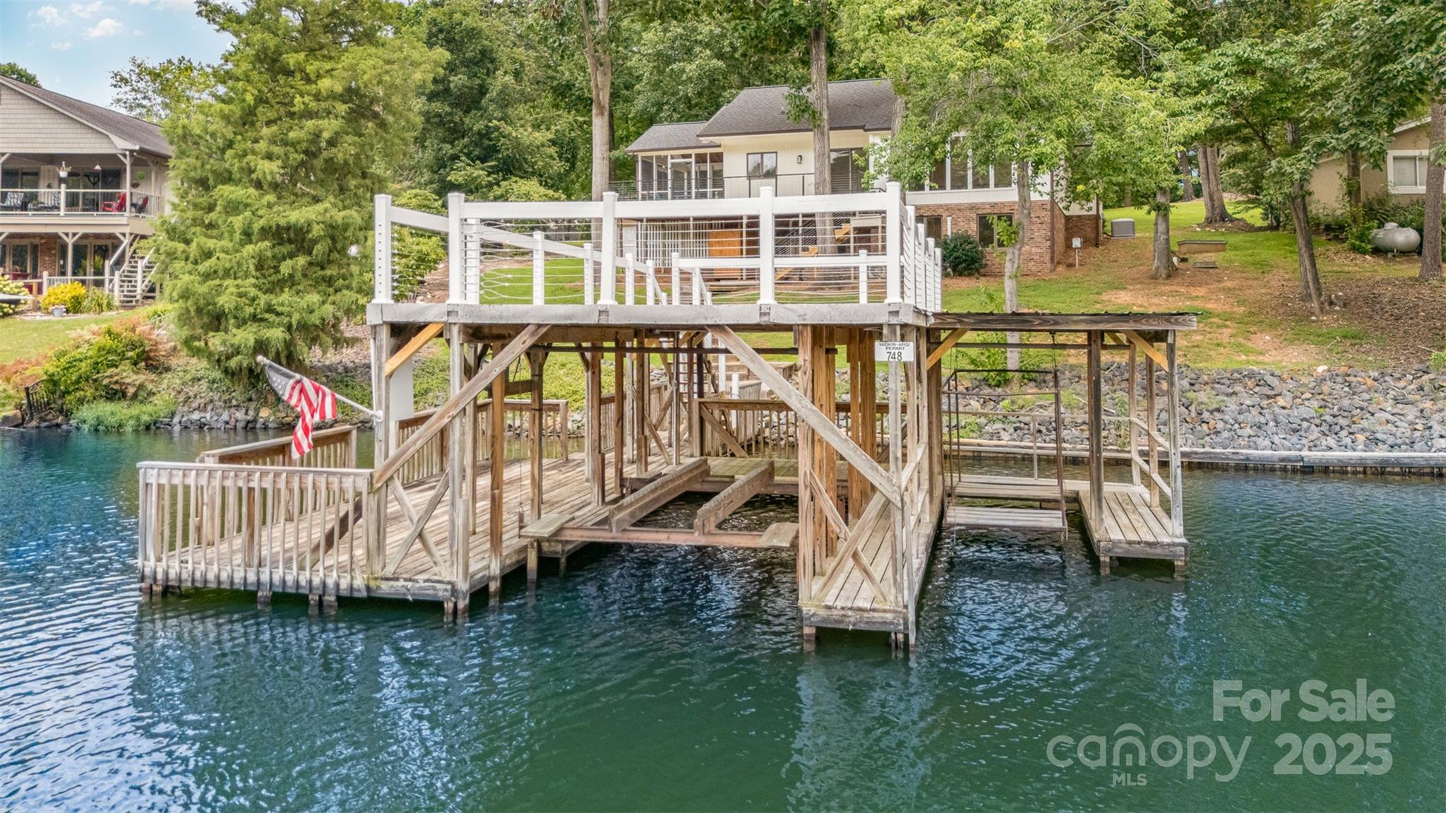 141 Sunrise Point Property Photo 31