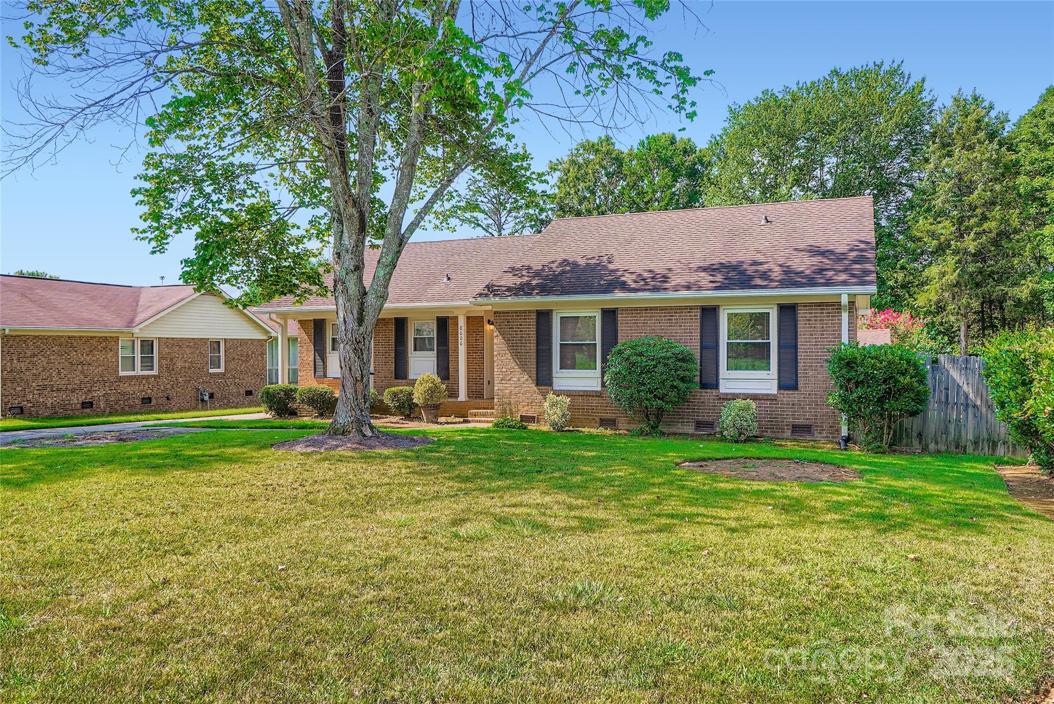 8606 Beechbrooke Road Property Photo 1