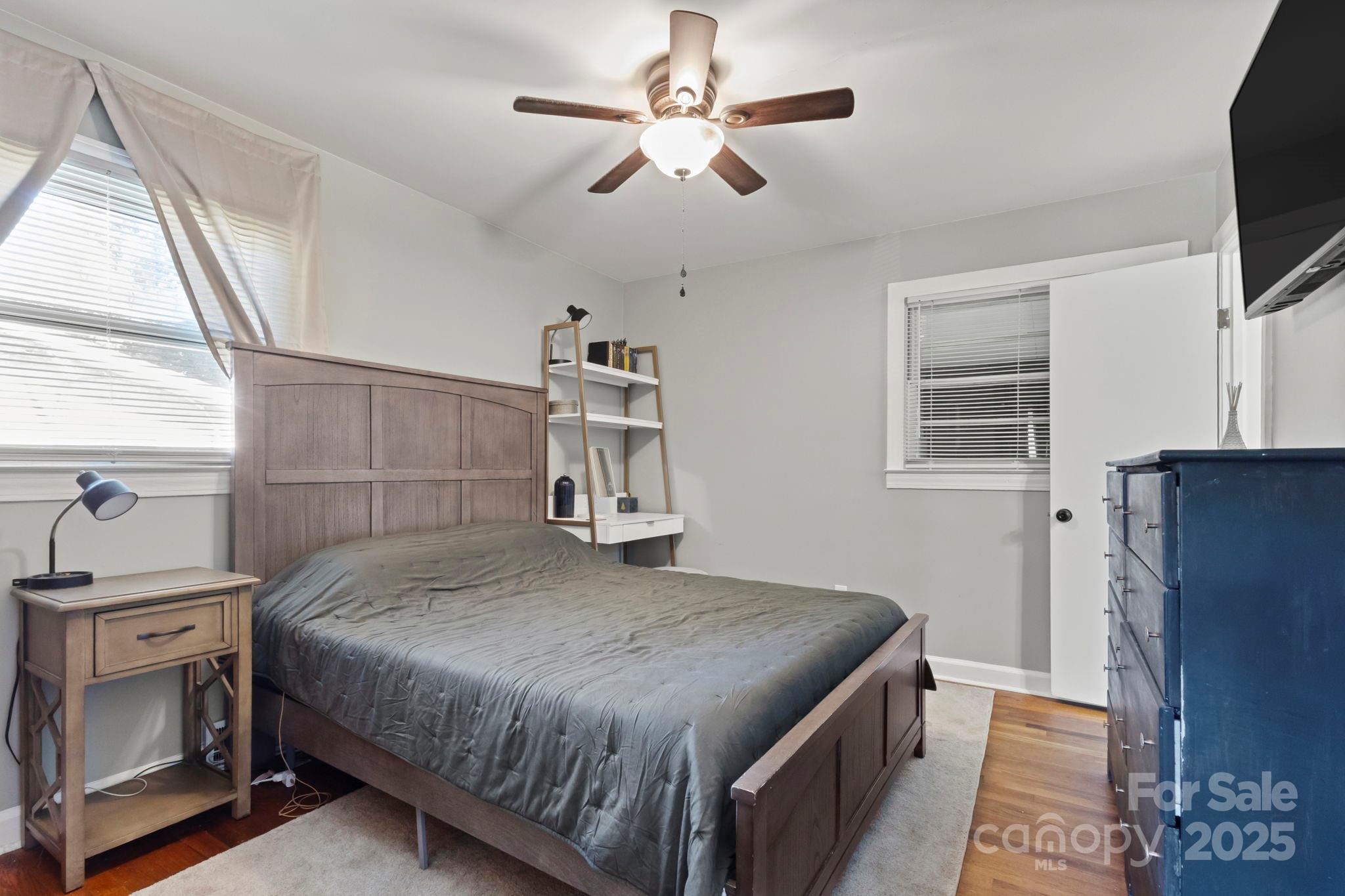 1521 W Colonial Drive Property Photo 24