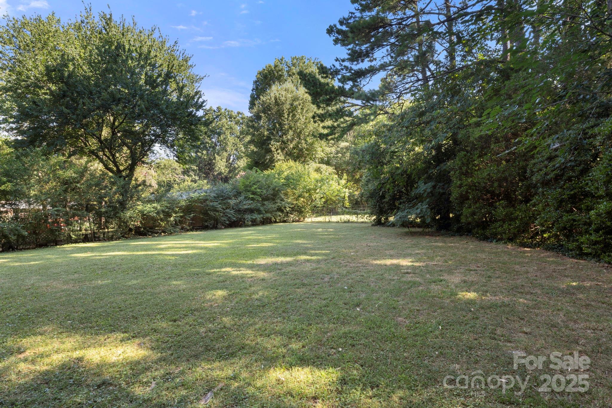 1521 W Colonial Drive Property Photo 31