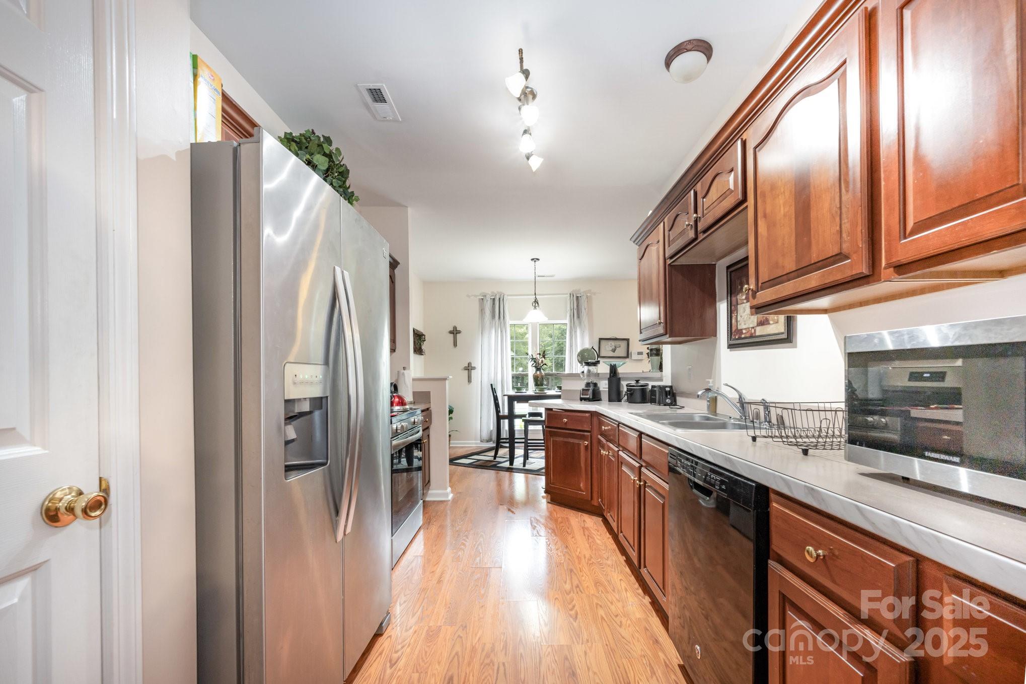 1282 Branson Road Property Photo 2