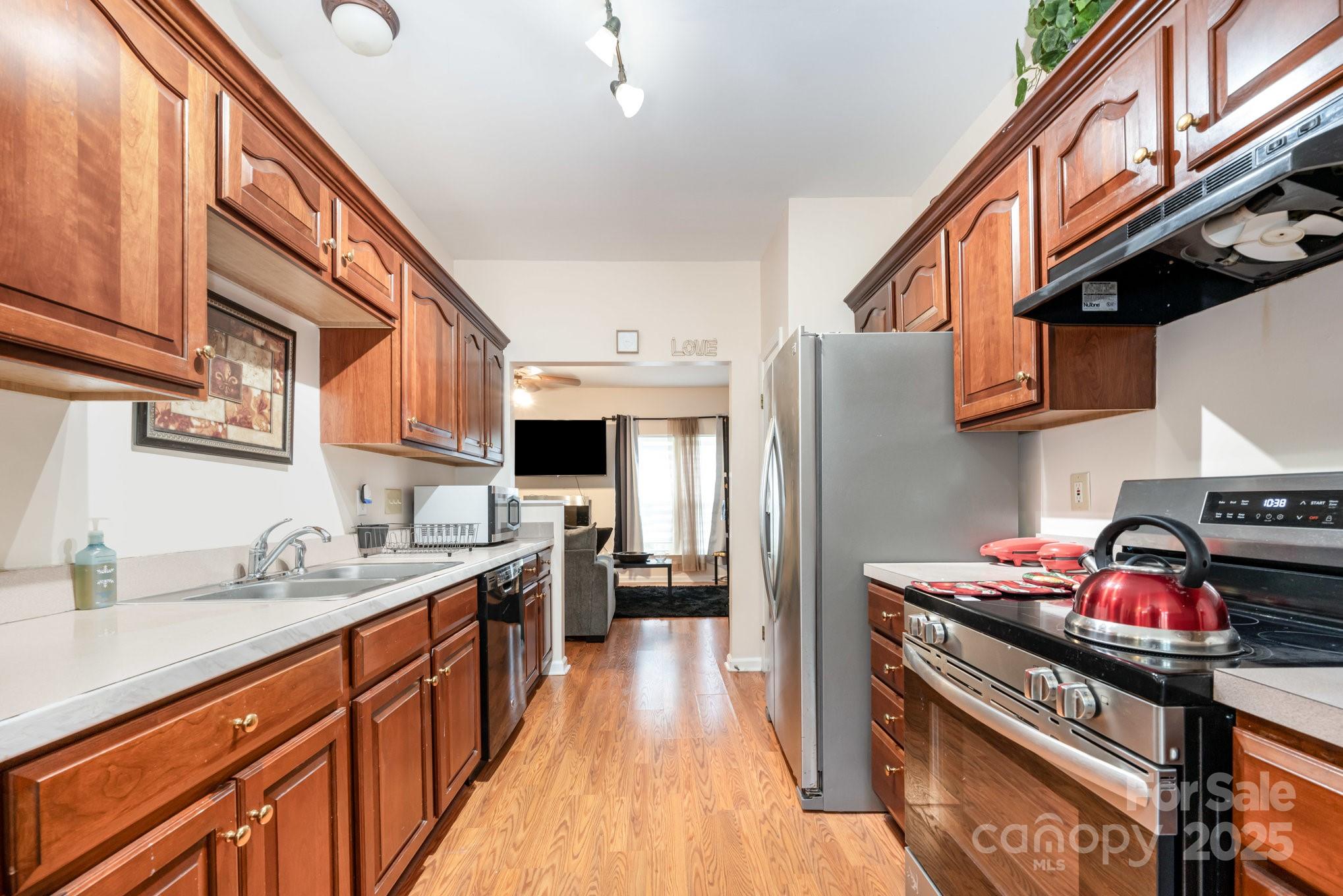 1282 Branson Road Property Photo 6