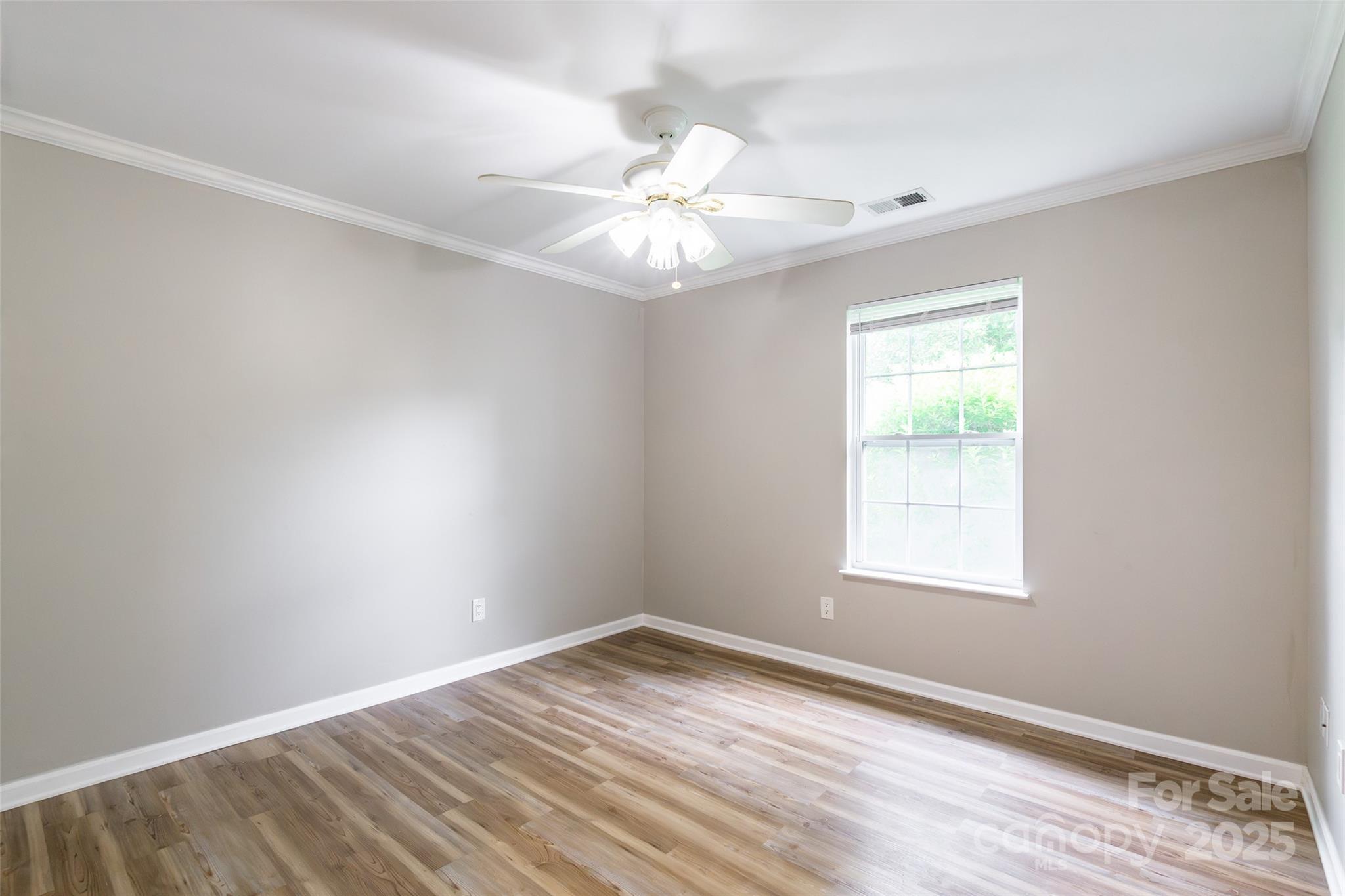 12145 Landing Green Drive Property Photo 21