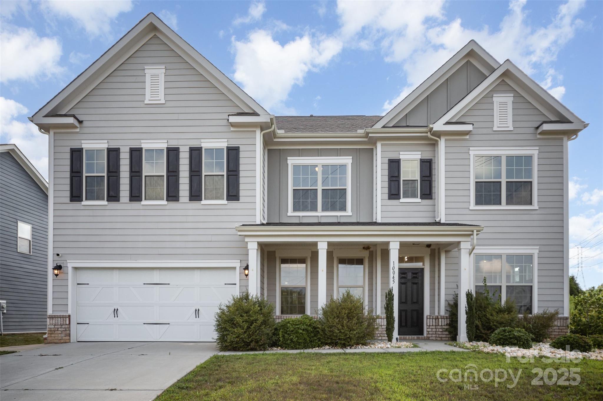 10045 Carousel Corral Drive Property Photo 3