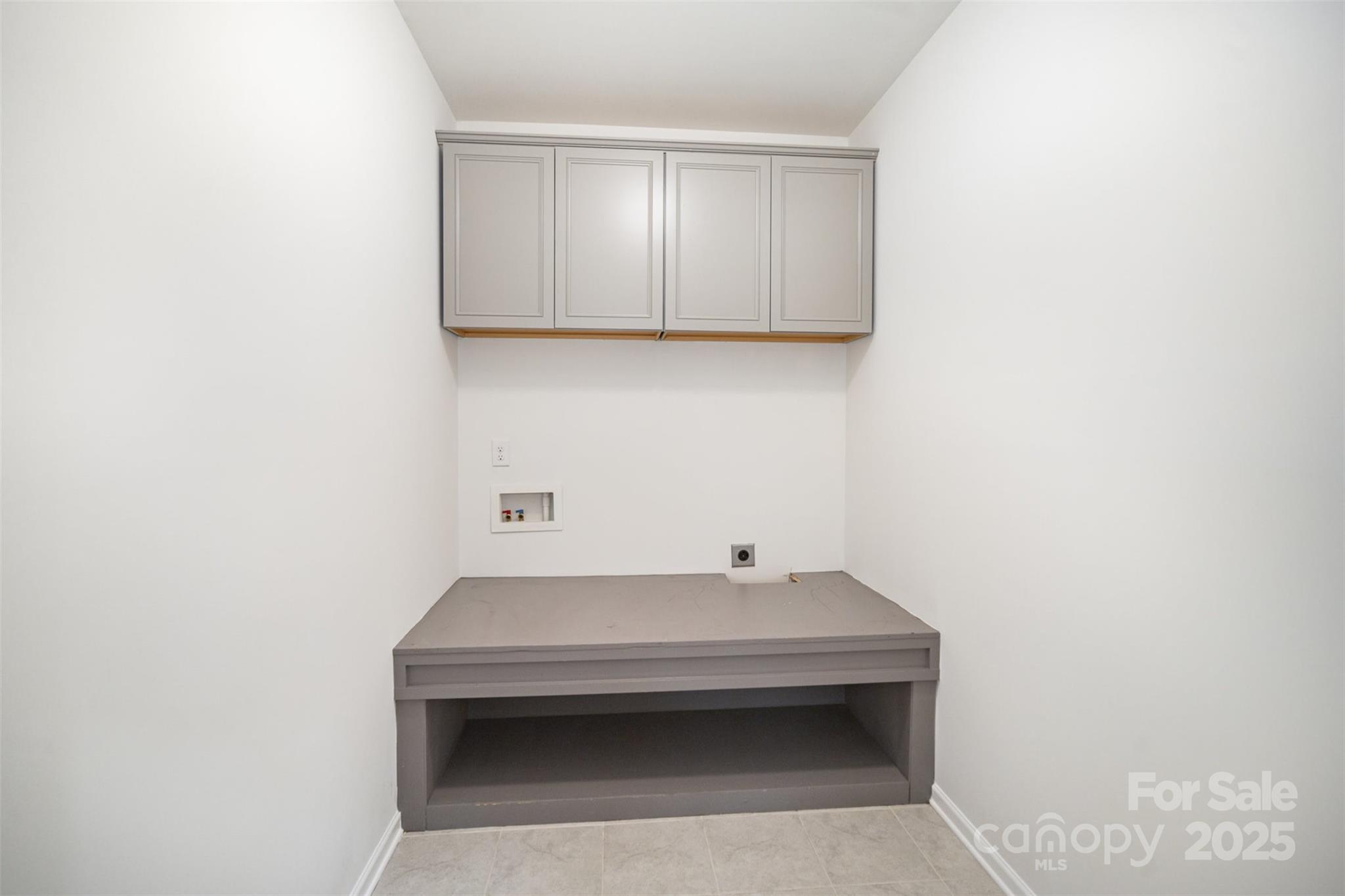 10045 Carousel Corral Drive Property Photo 34