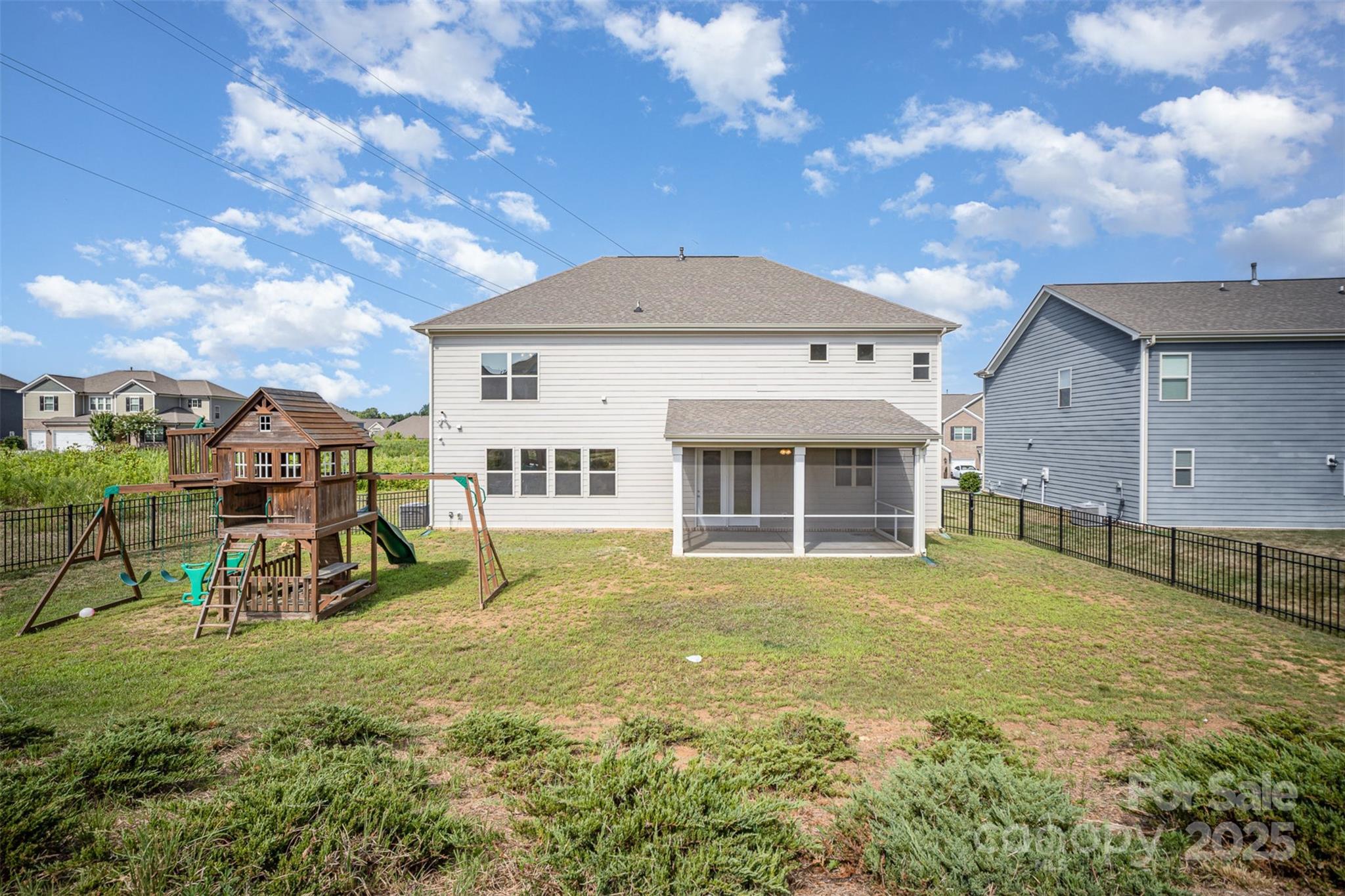 10045 Carousel Corral Drive Property Photo 38