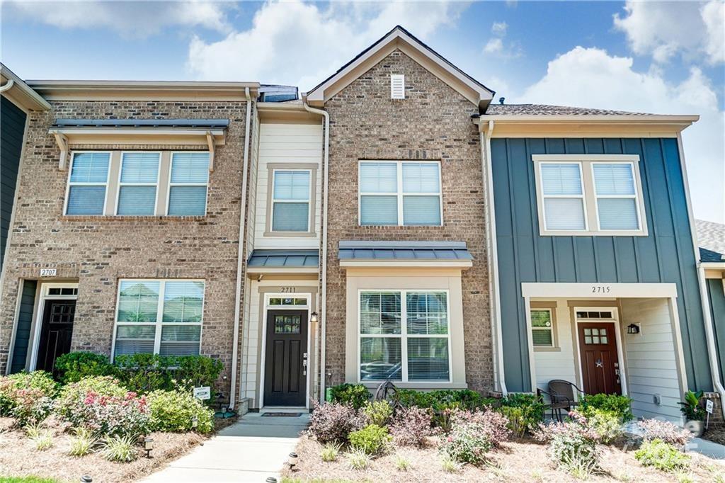 2711 Tranquil Oak Place Property Photo 1