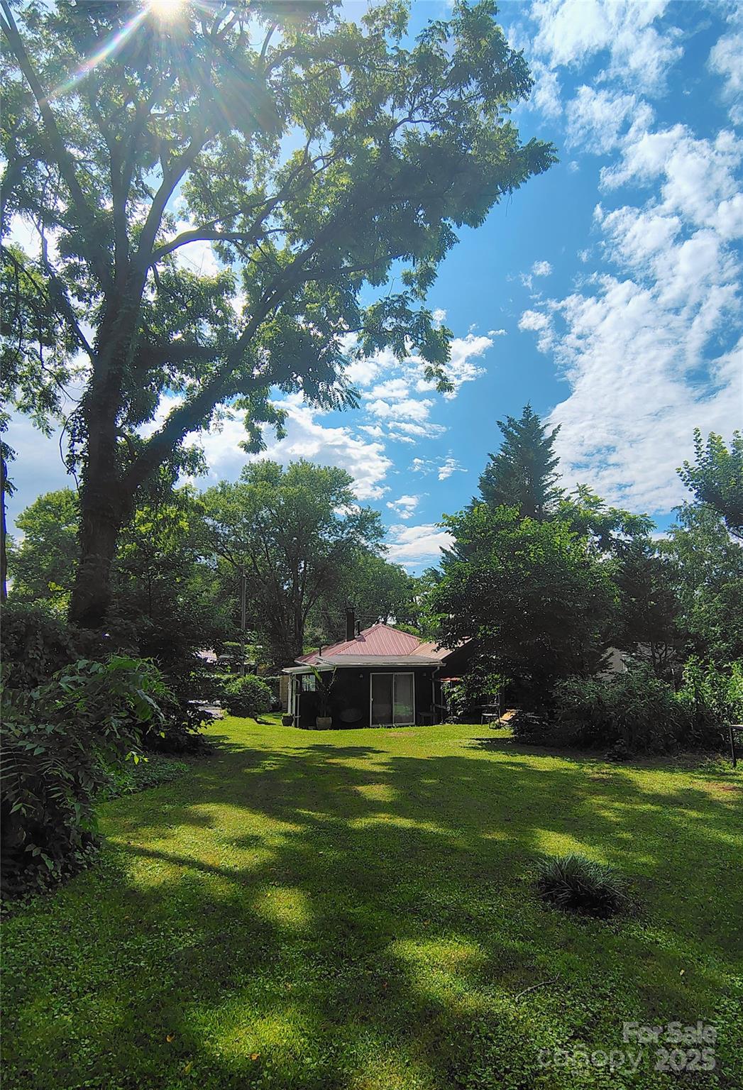 137 Elkwood Avenue Property Photo 23