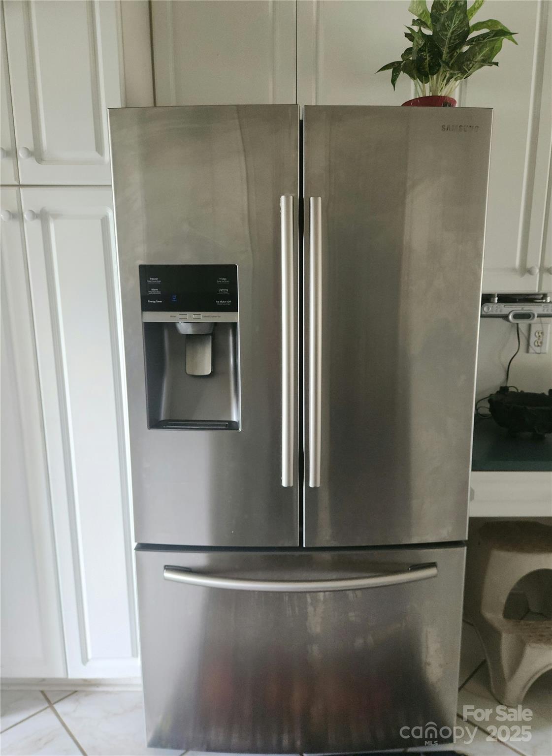 3104 Yvonne Lane Property Photo 7