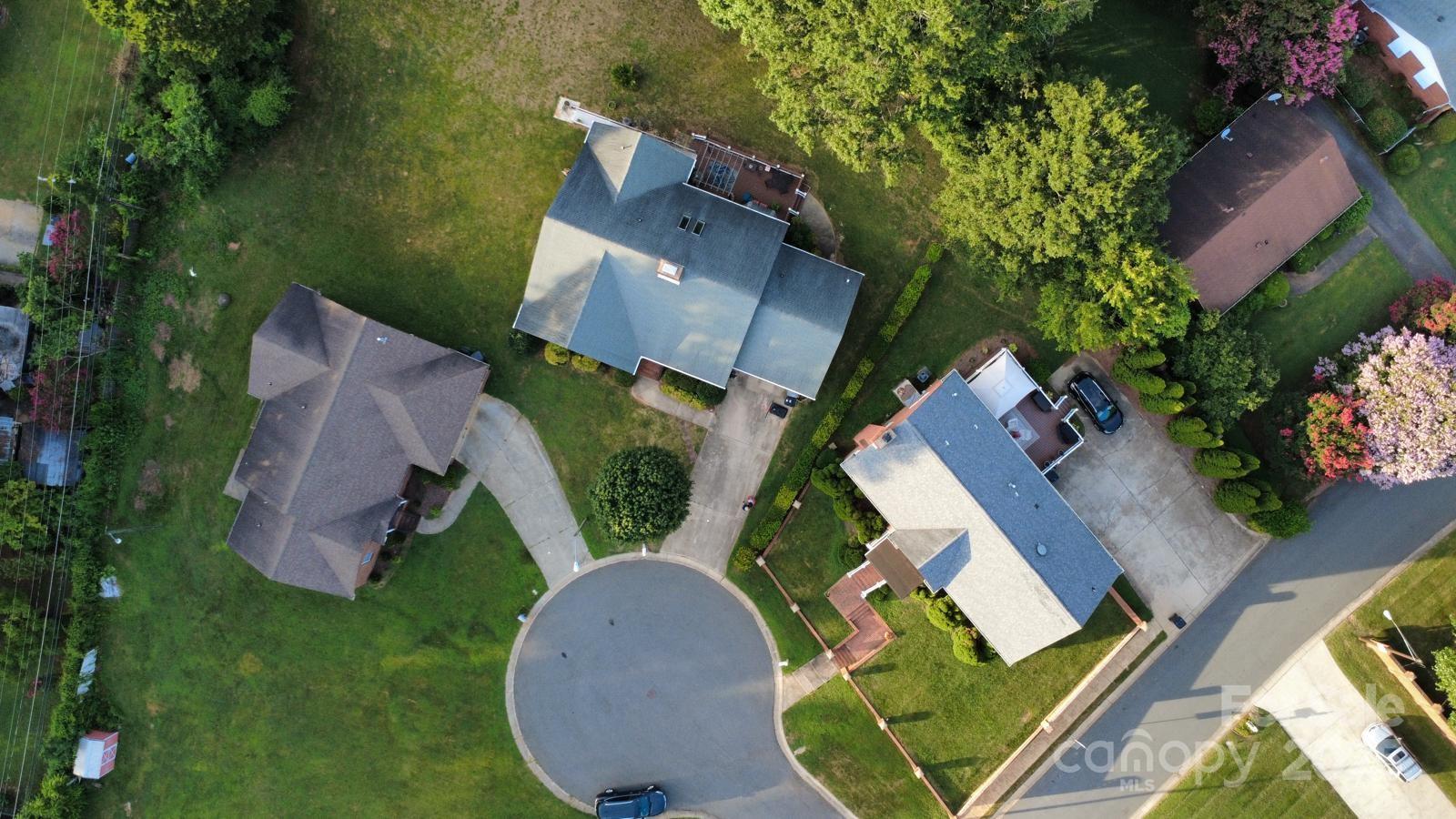 3104 Yvonne Lane Property Photo 14