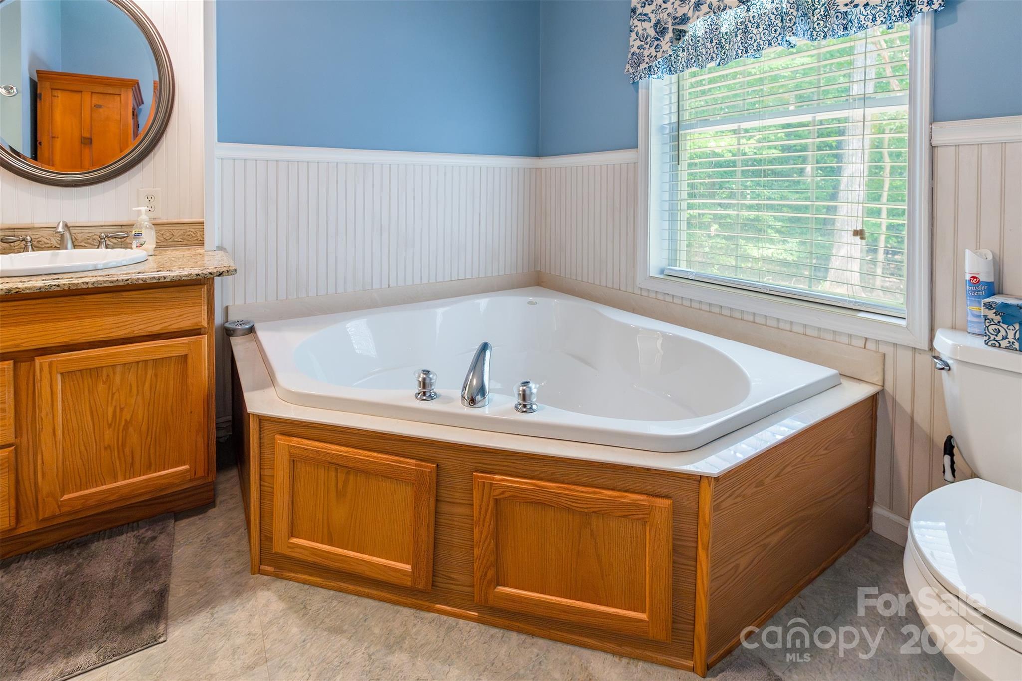 1615 Oak Park Court Property Photo 22