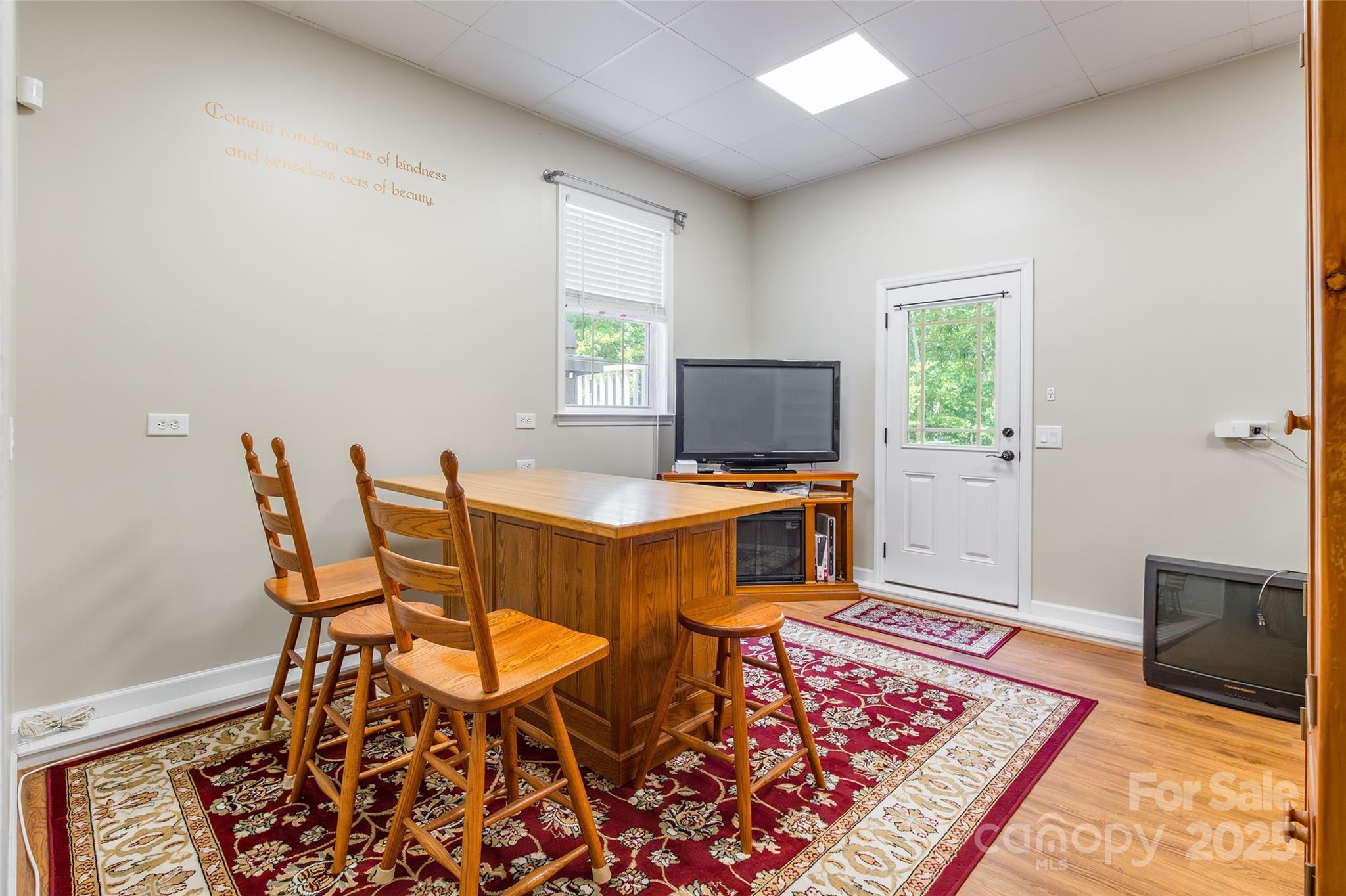 1615 Oak Park Court Property Photo 33
