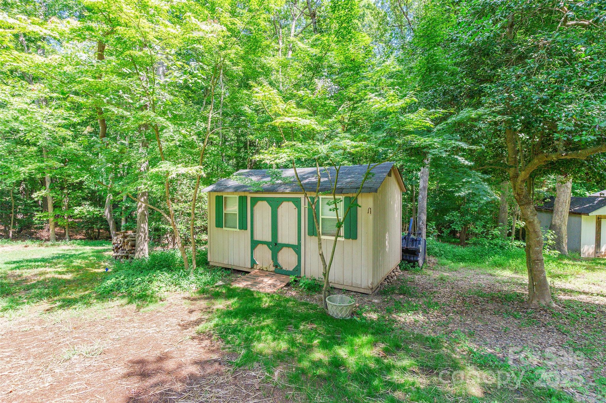 1615 Oak Park Court Property Photo 42