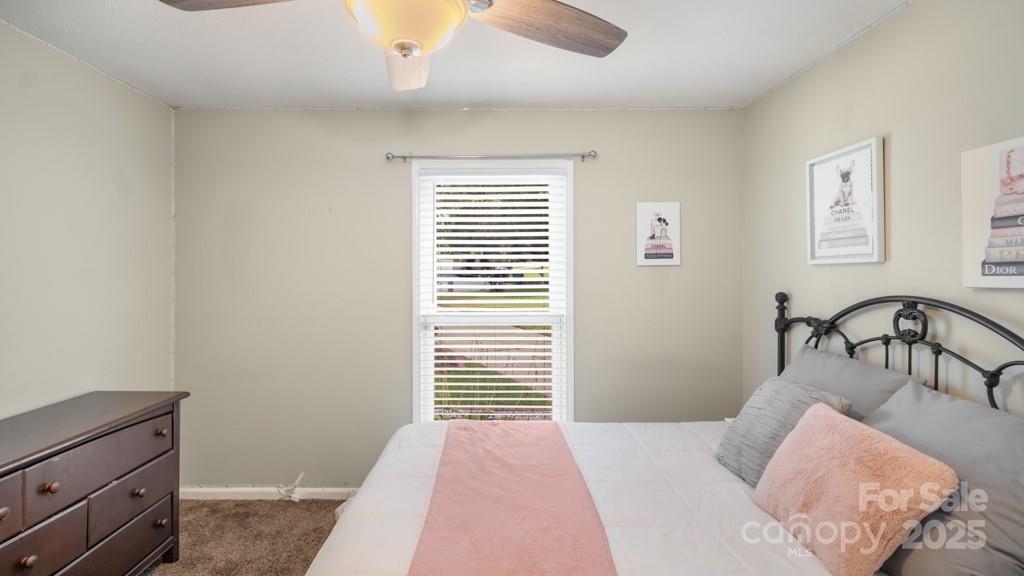 1718 Candlewood Court Property Photo 16