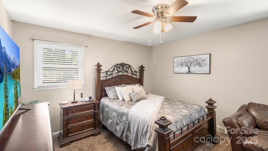 1718 Candlewood Court Property Photo 18