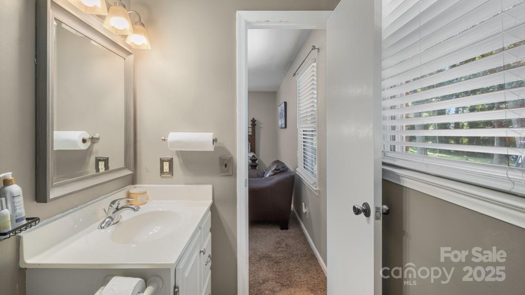 1718 Candlewood Court Property Photo 23